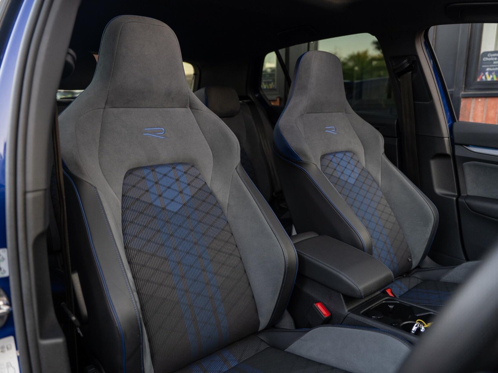 Volkswagen Golf view 57