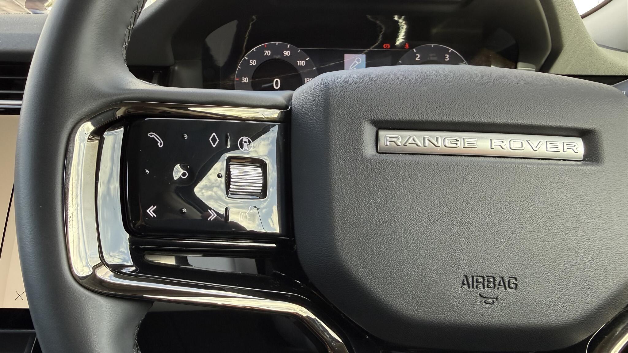 Land Rover Range Rover Evoque view 40