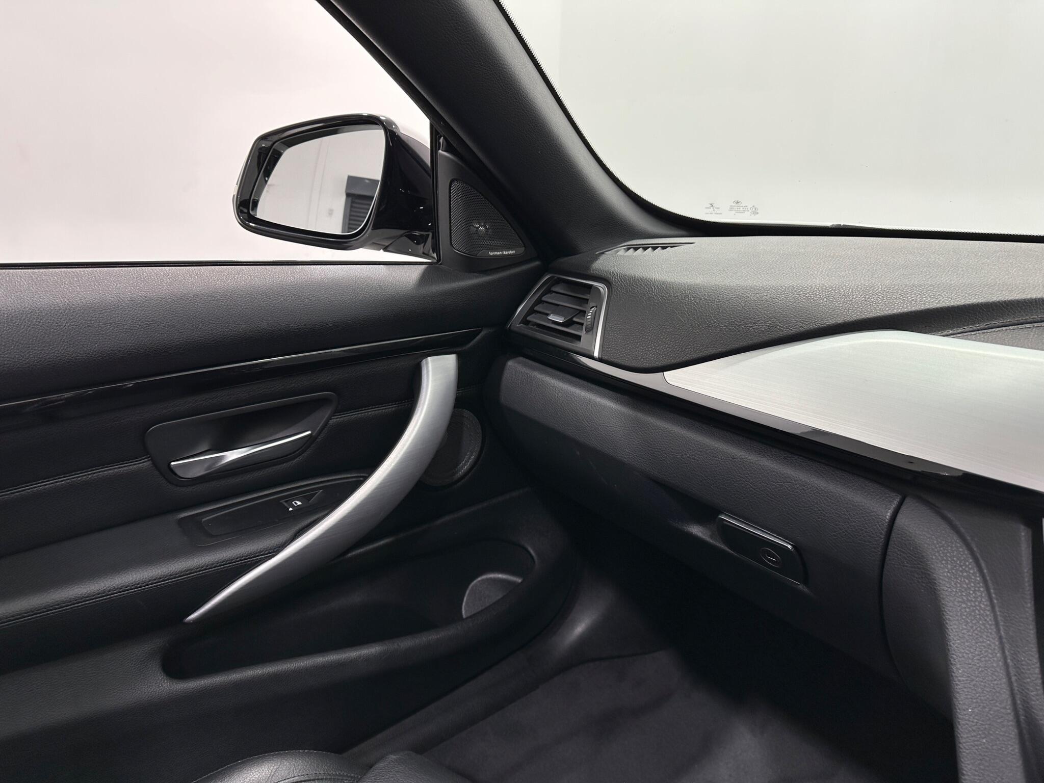 BMW 4 Series view 29