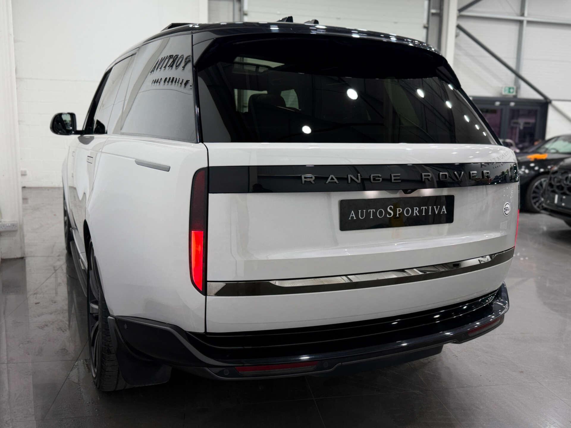 Land Rover Range Rover view 8