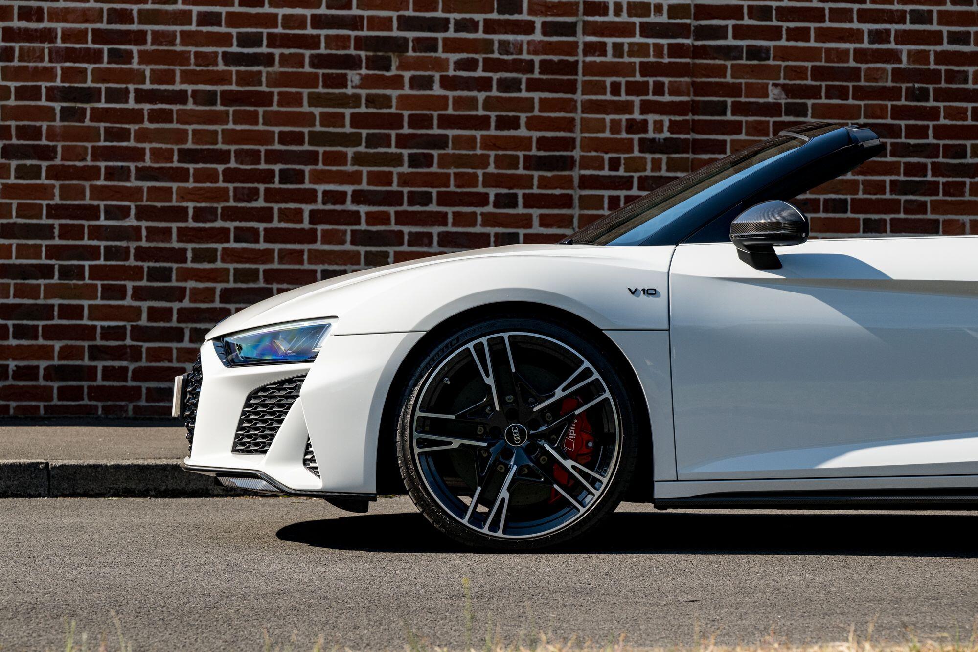 Audi R8 view 43
