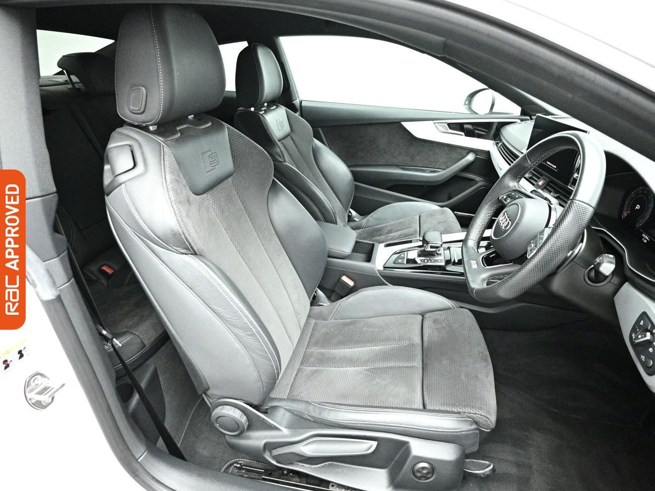 Audi A5 view 12