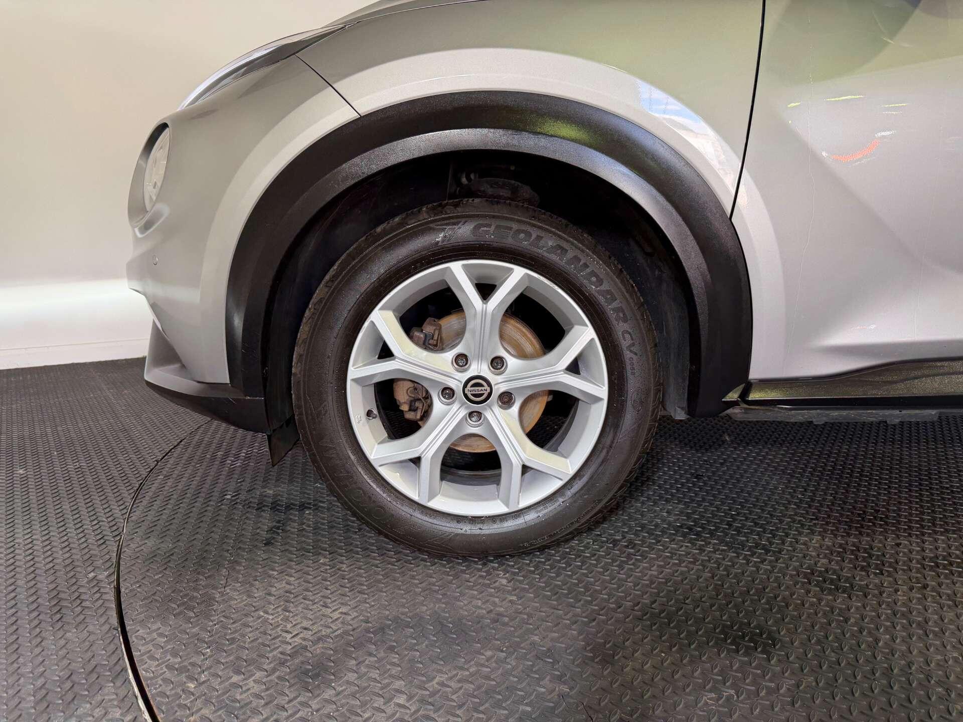 Nissan Juke view 65
