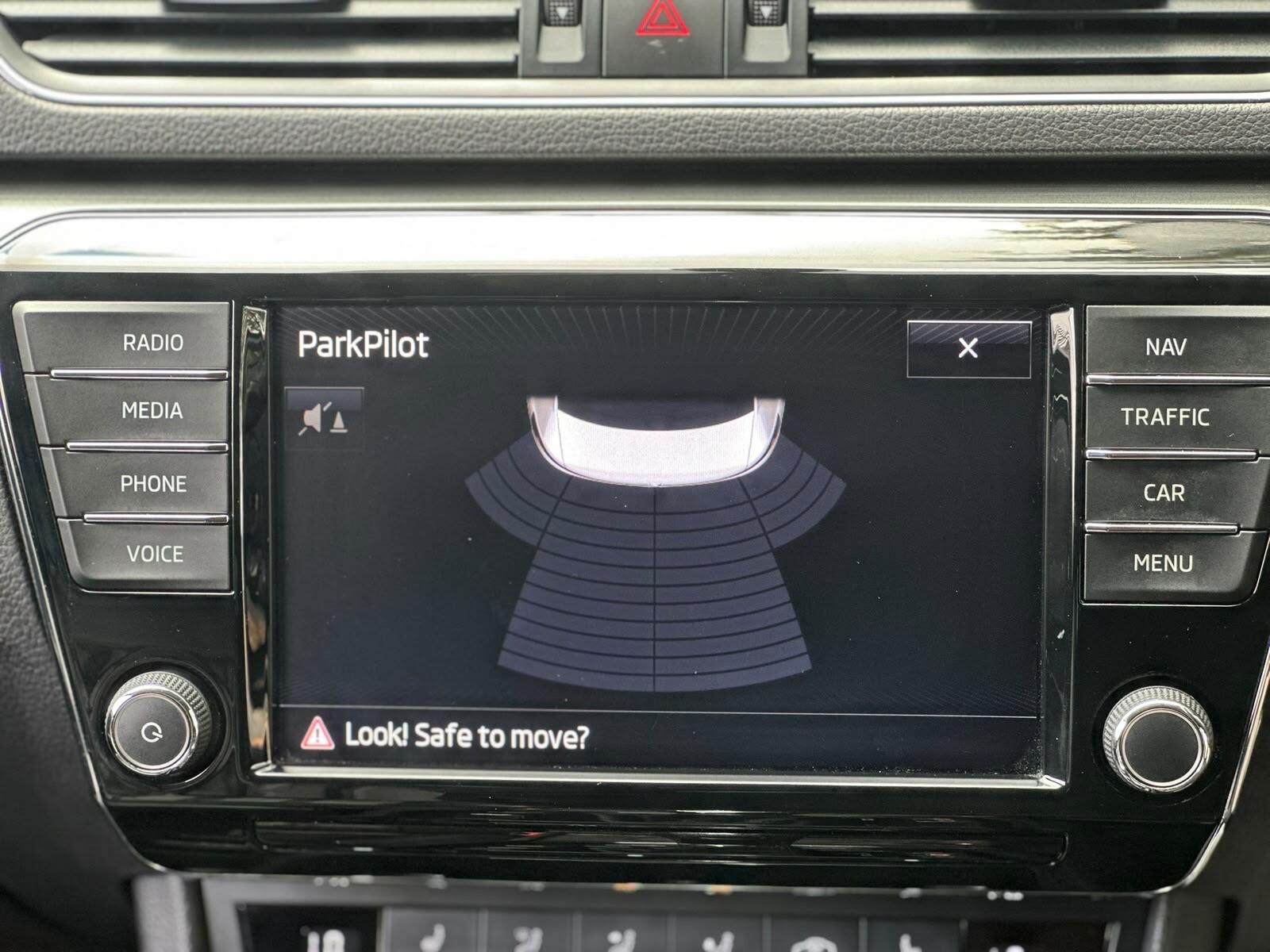 Skoda Superb view 22