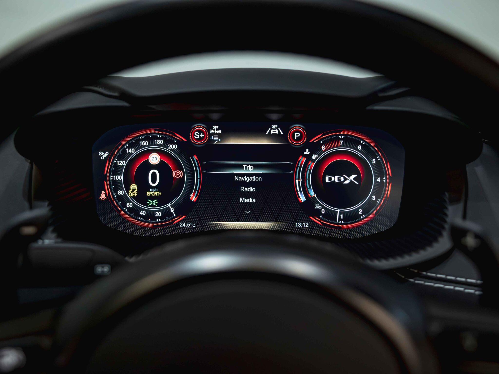 Aston Martin DBX view 20
