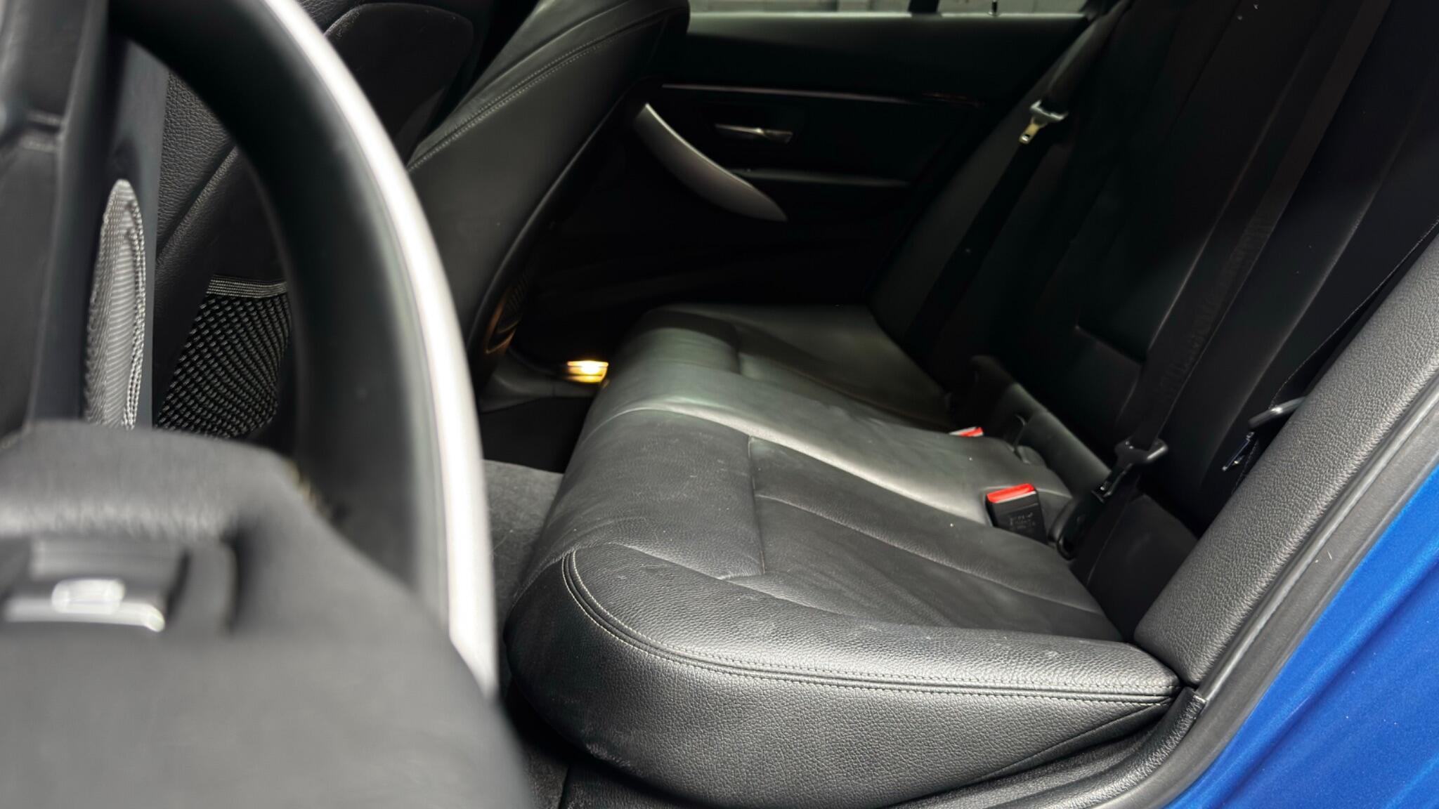 BMW 3 Series view 53