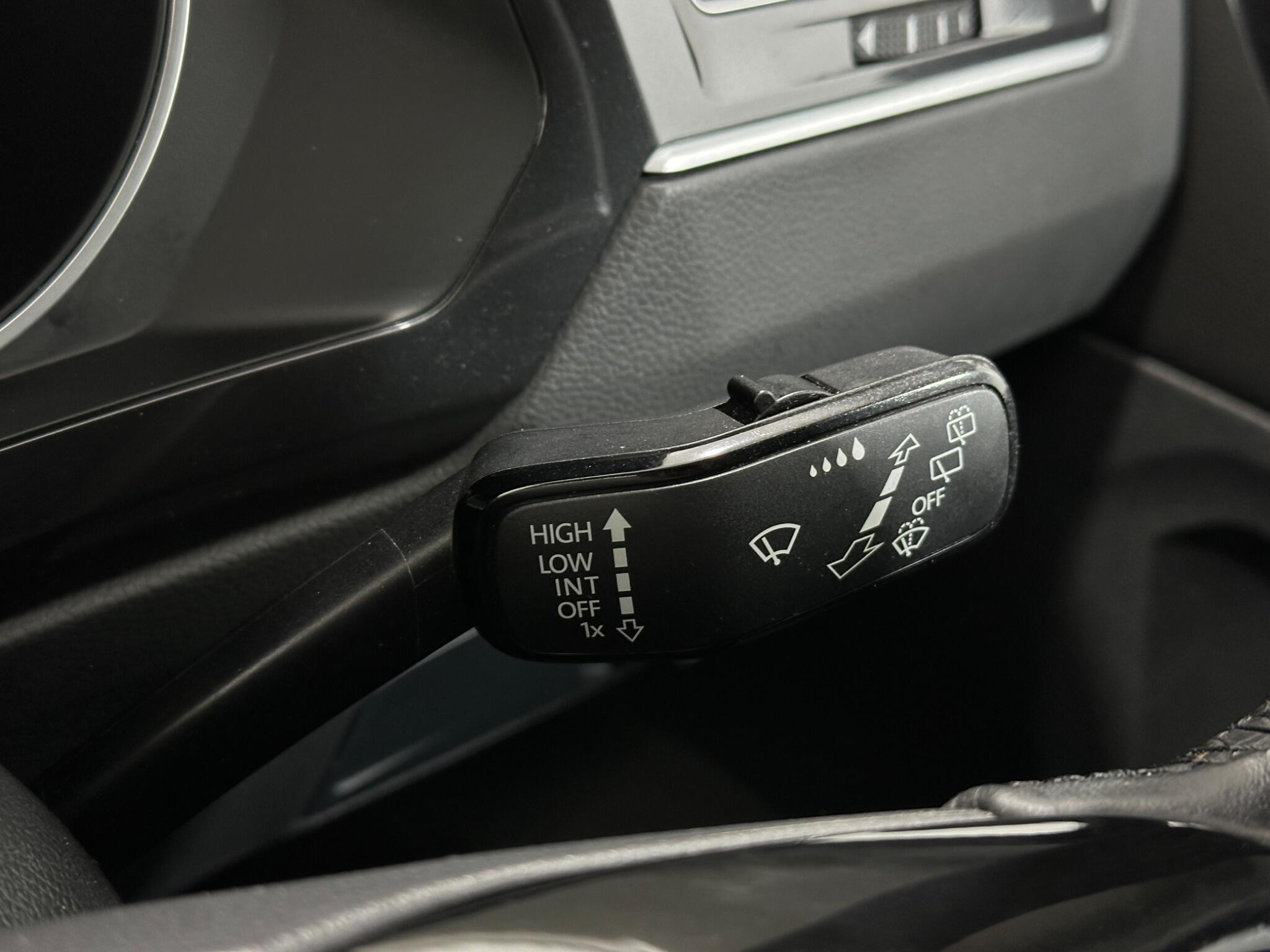 Volkswagen Tiguan view 17
