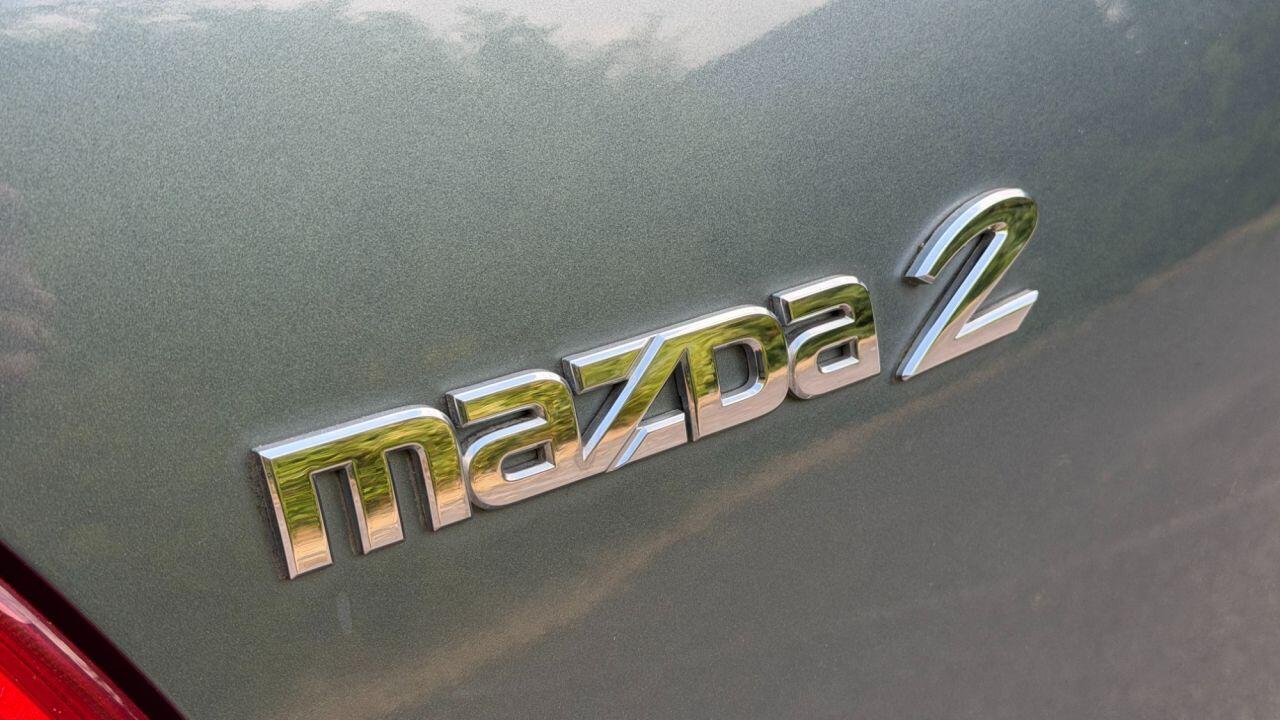 Mazda Mazda2 view 38