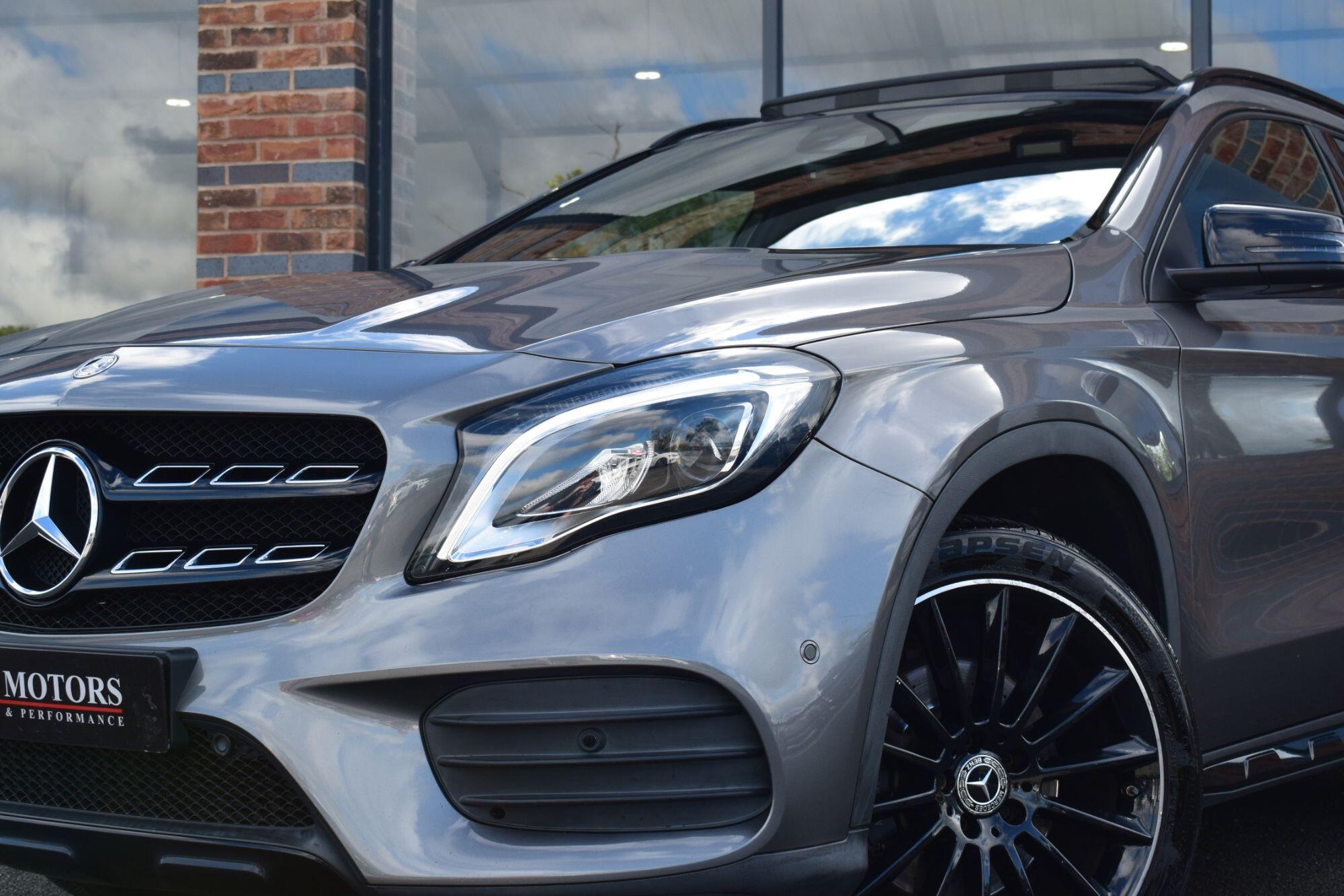 Mercedes-Benz GLA view 41