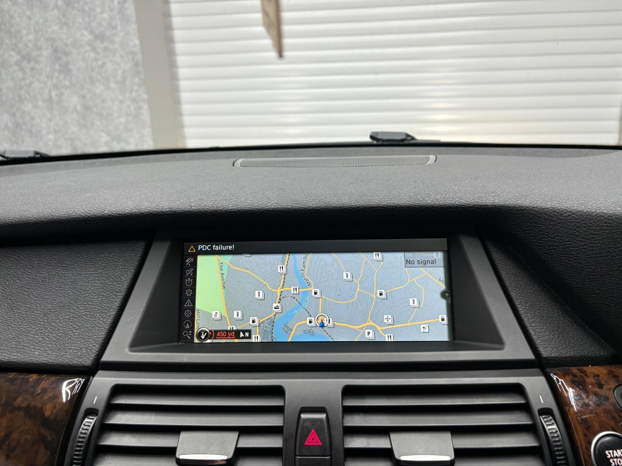 BMW X5 X5 view 16
