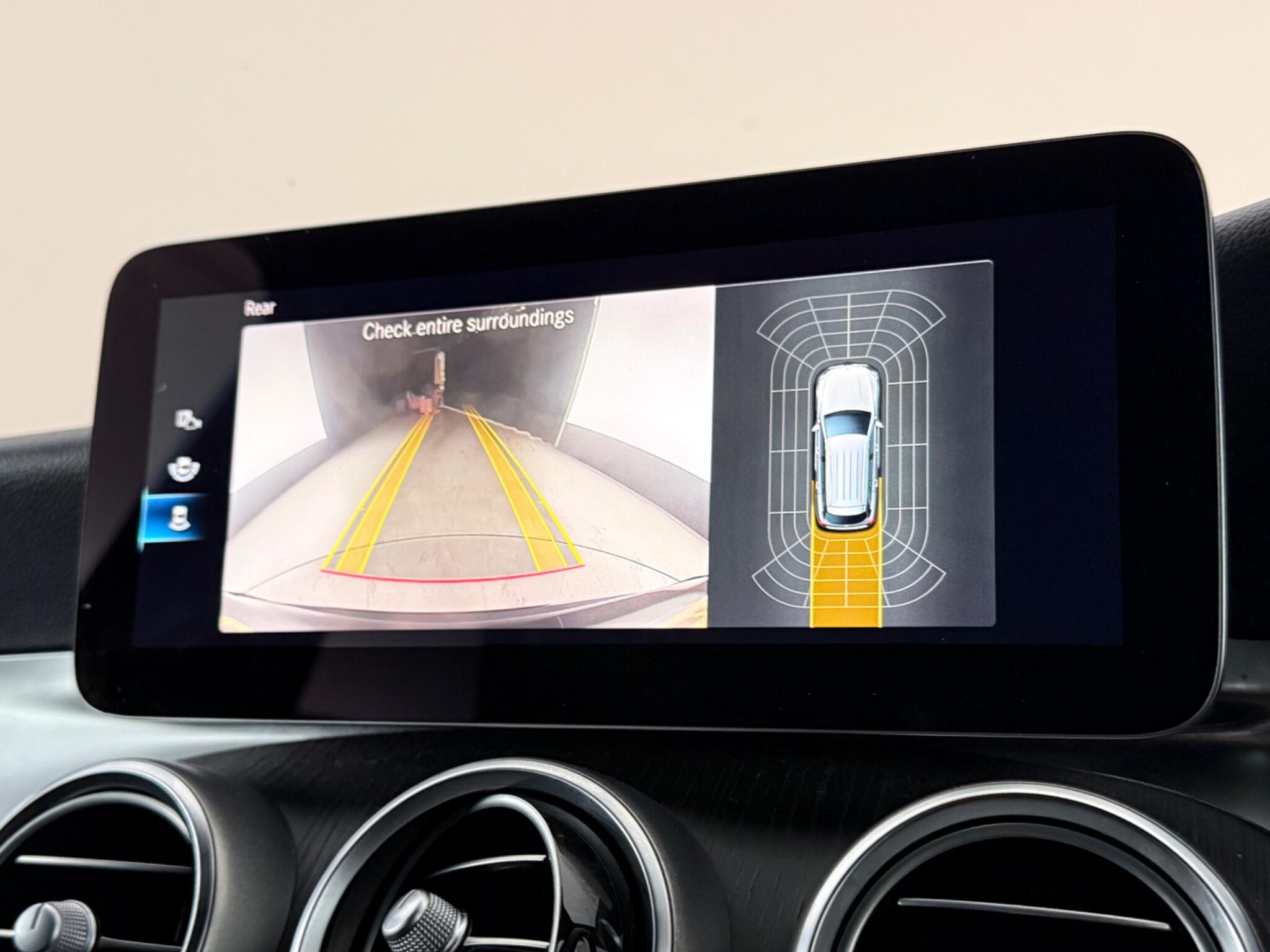 Mercedes-Benz GLC view 28
