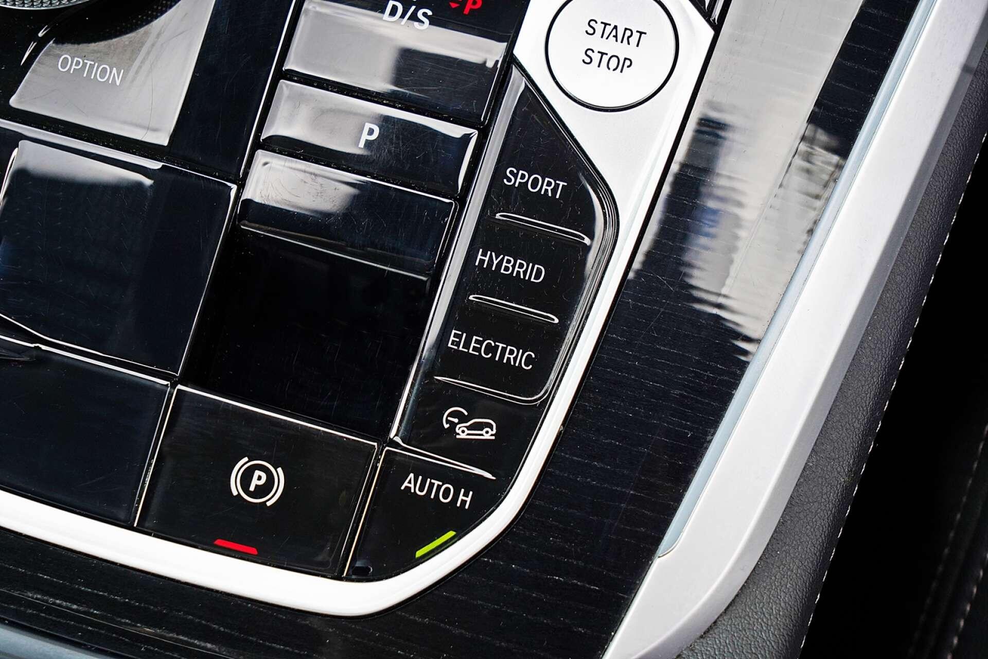 BMW X5 view 19