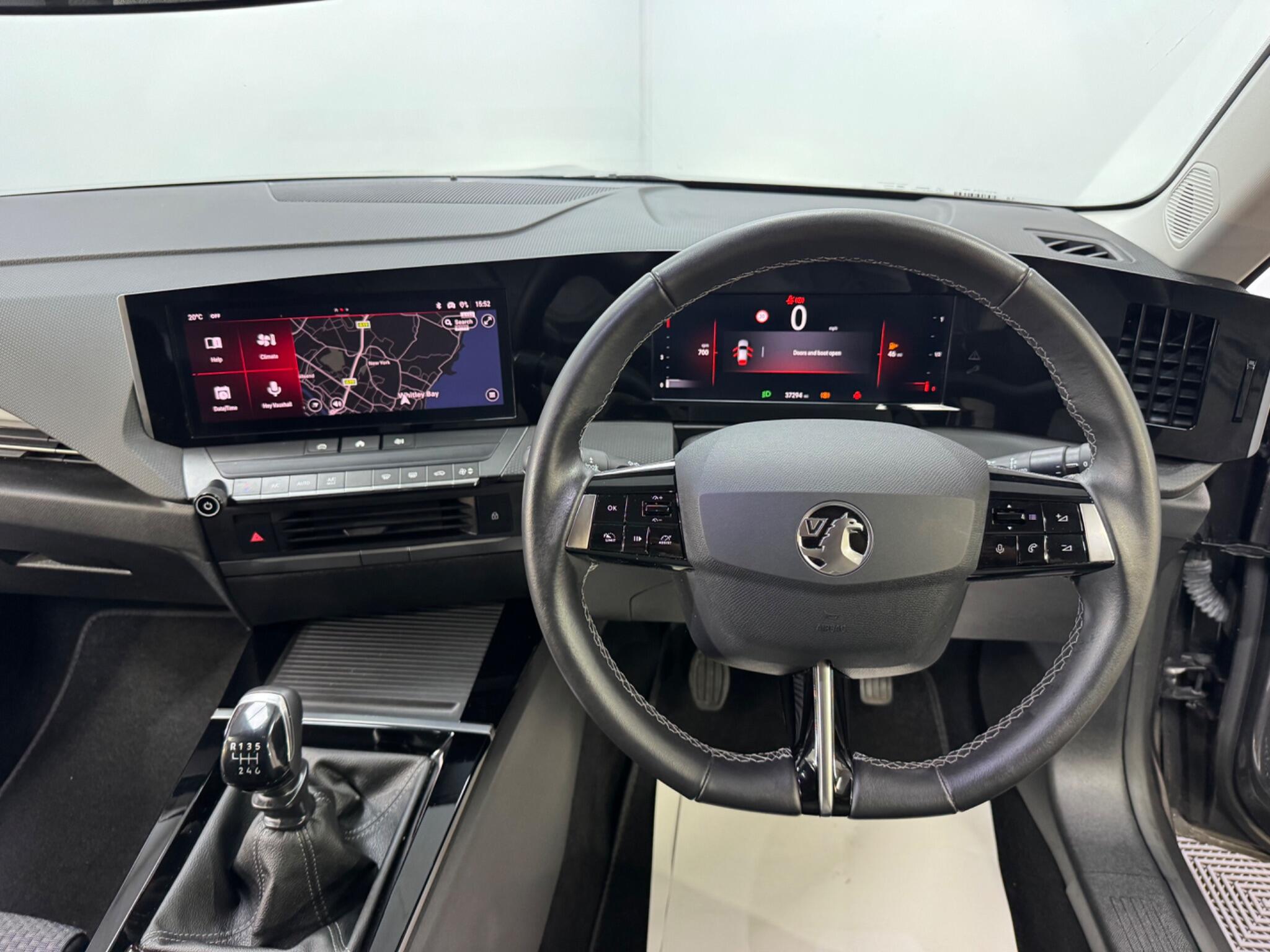 Vauxhall Astra view 13