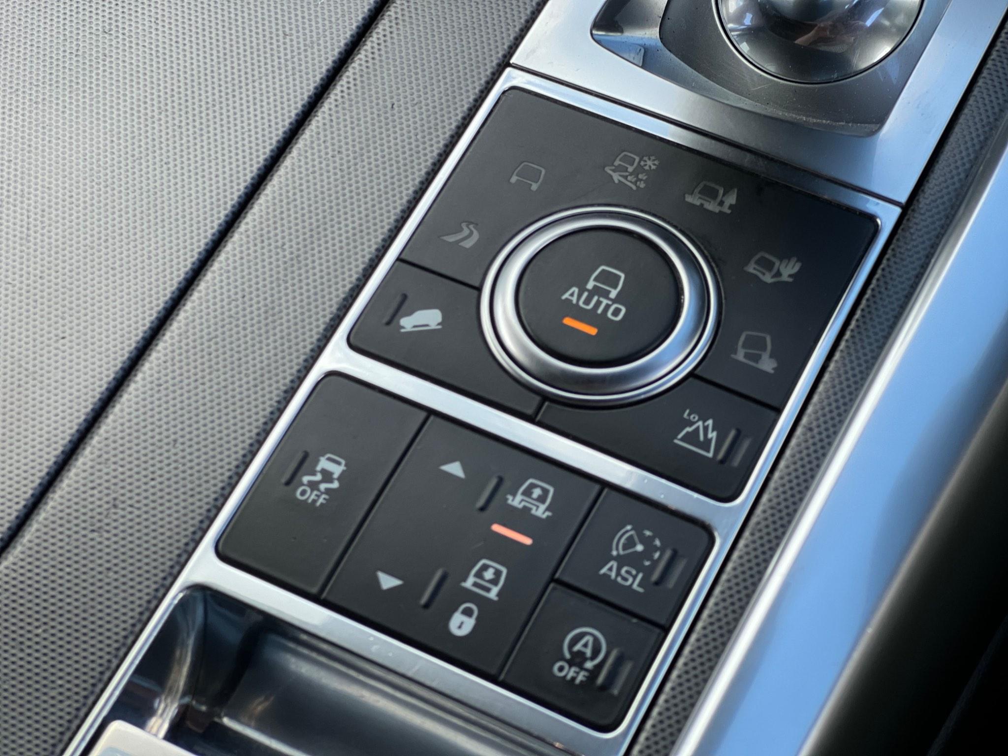 Land Rover Range Rover Sport view 52