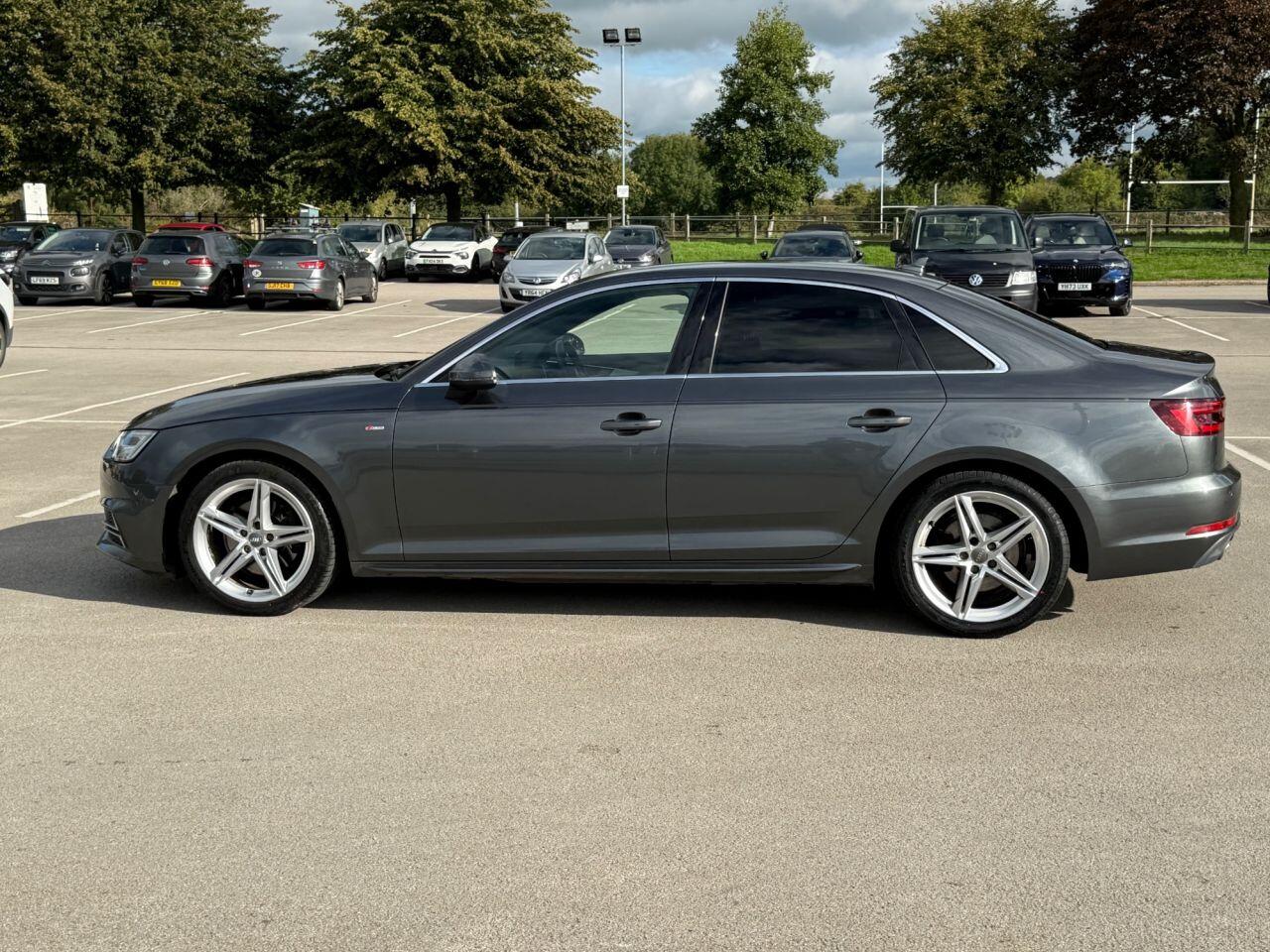 Audi A4 view 43