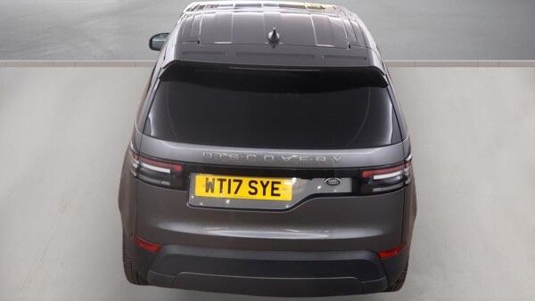 Land Rover Discovery view 13