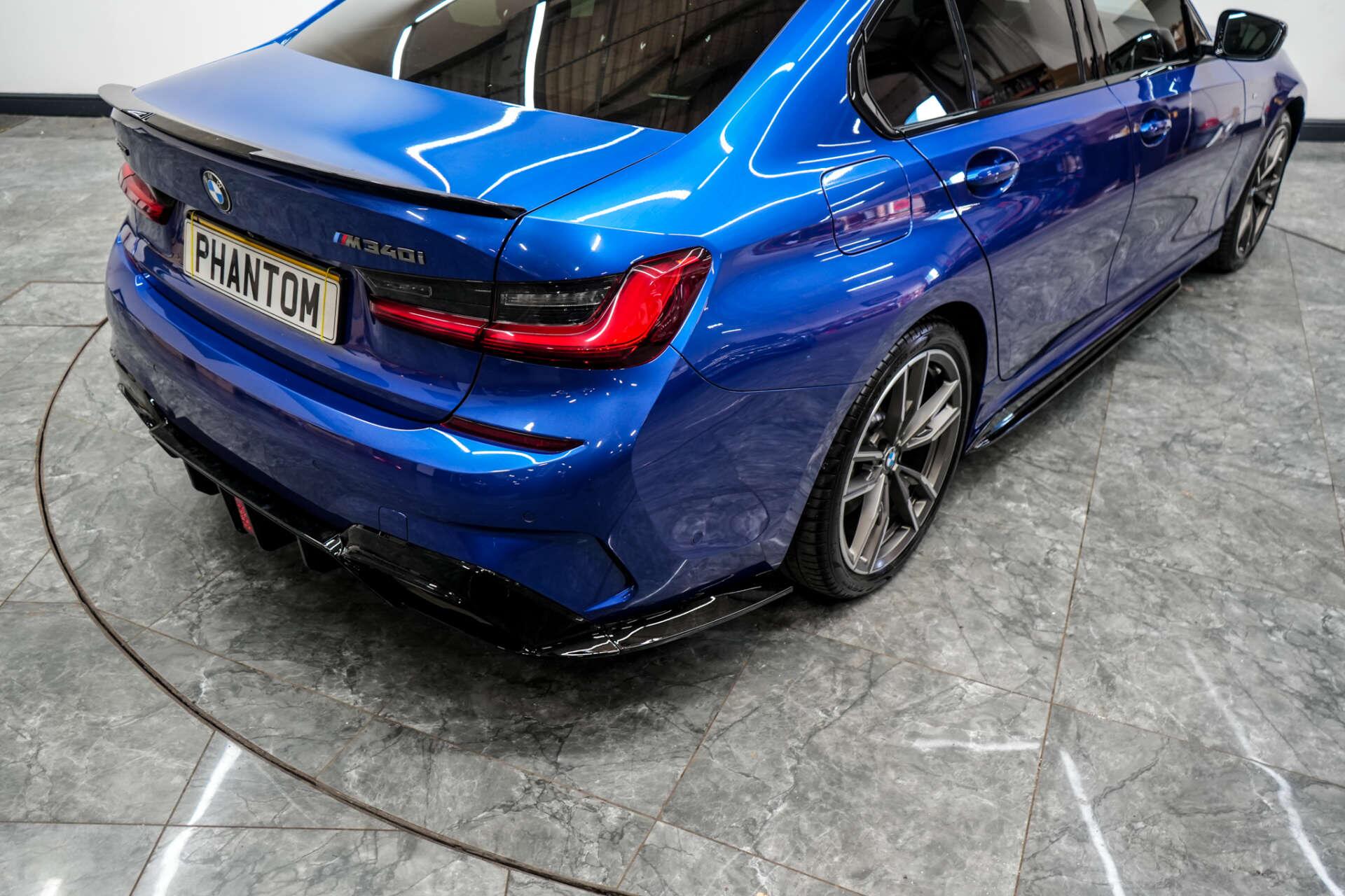 BMW 3 Series view 12