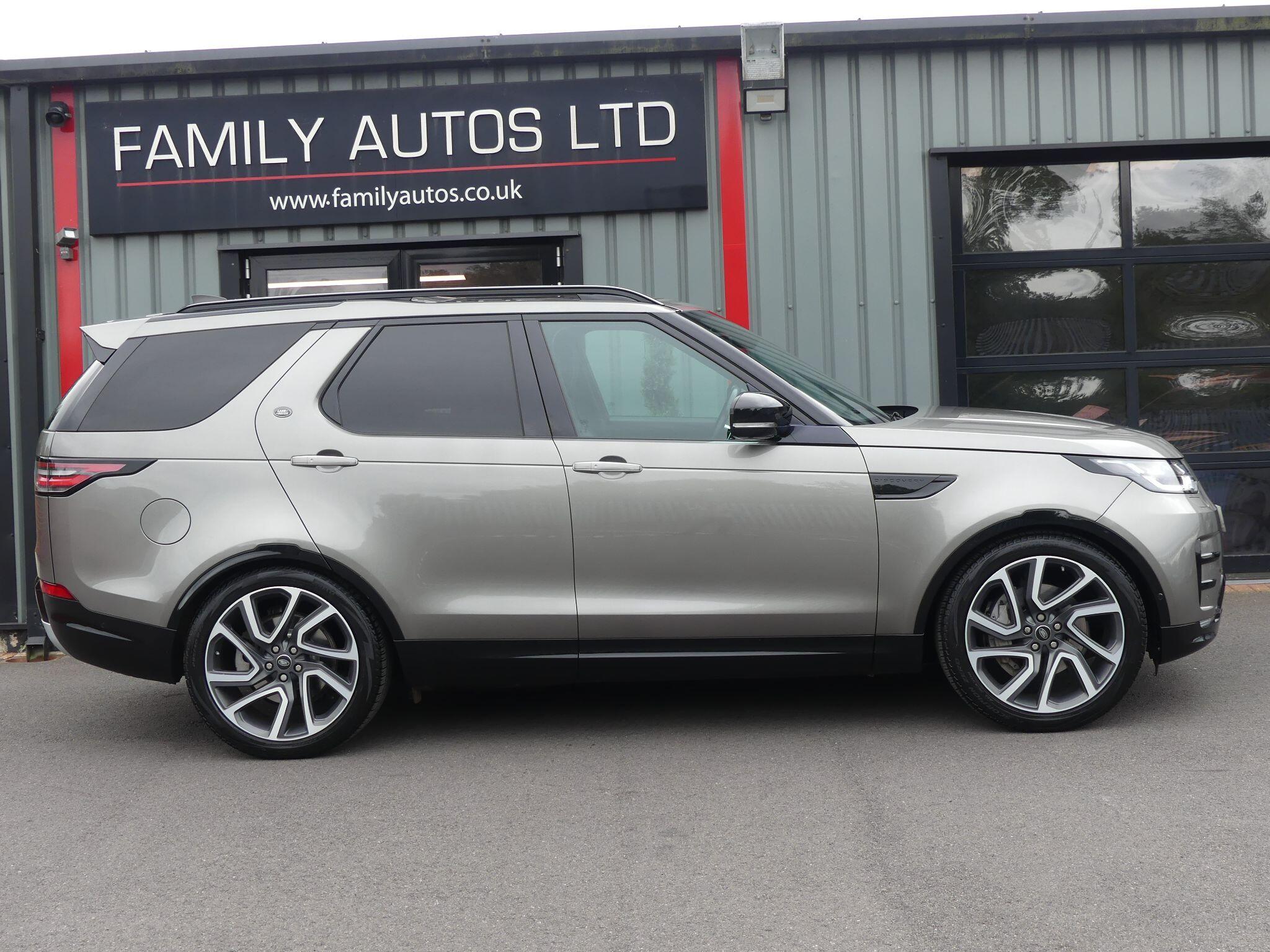 Land Rover Discovery view 5