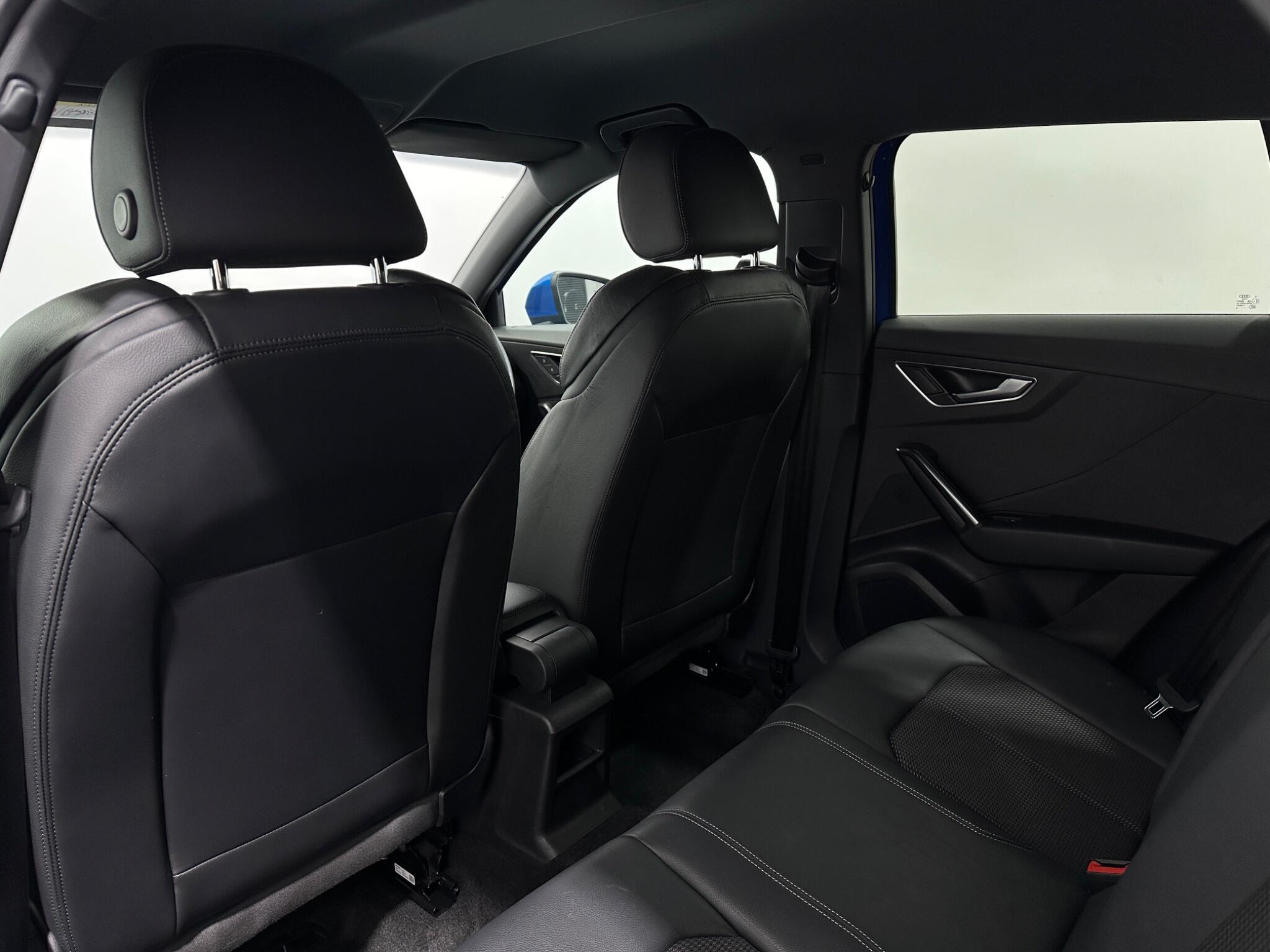 Audi Q2 view 38