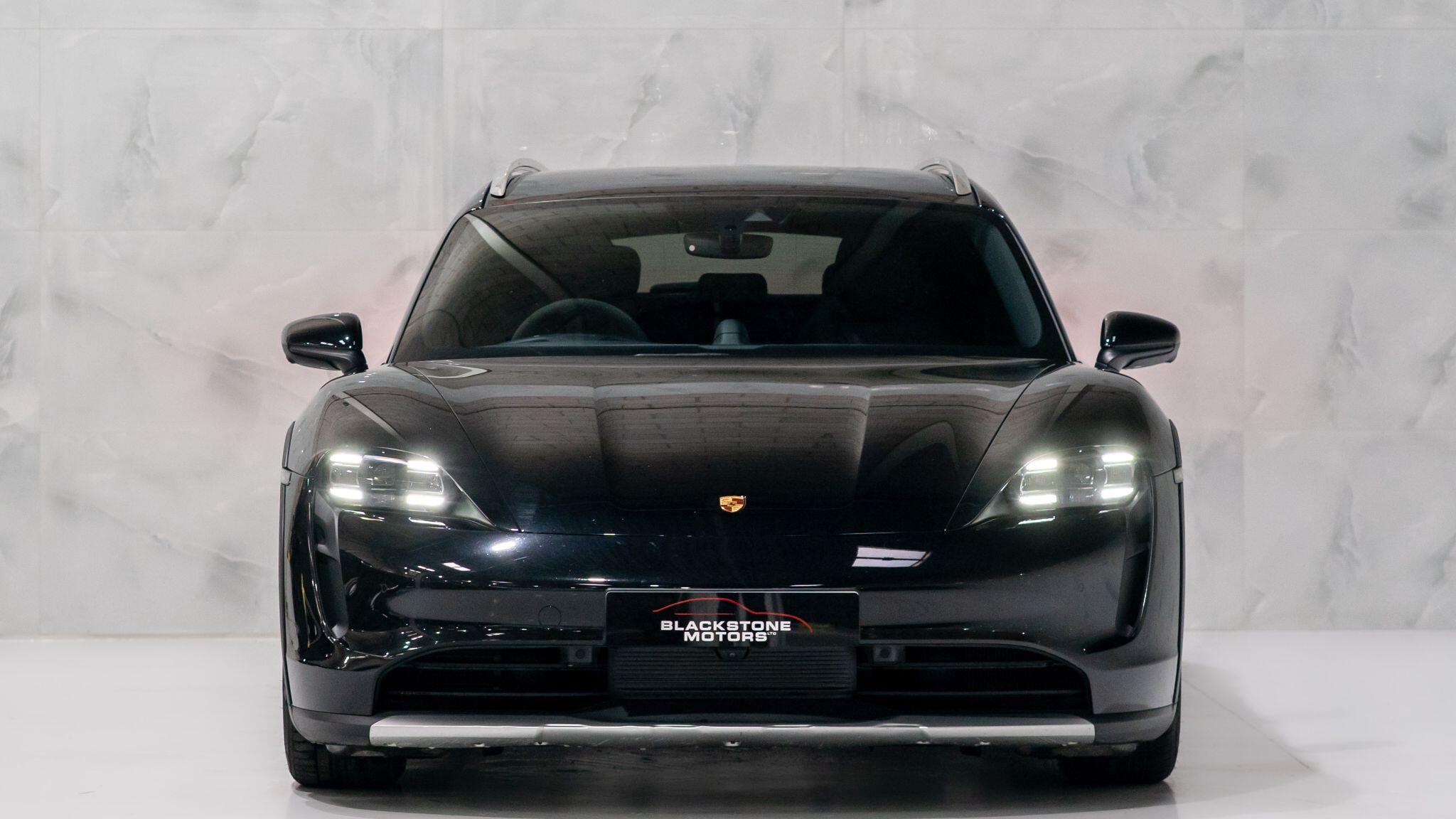 Porsche Taycan view 4