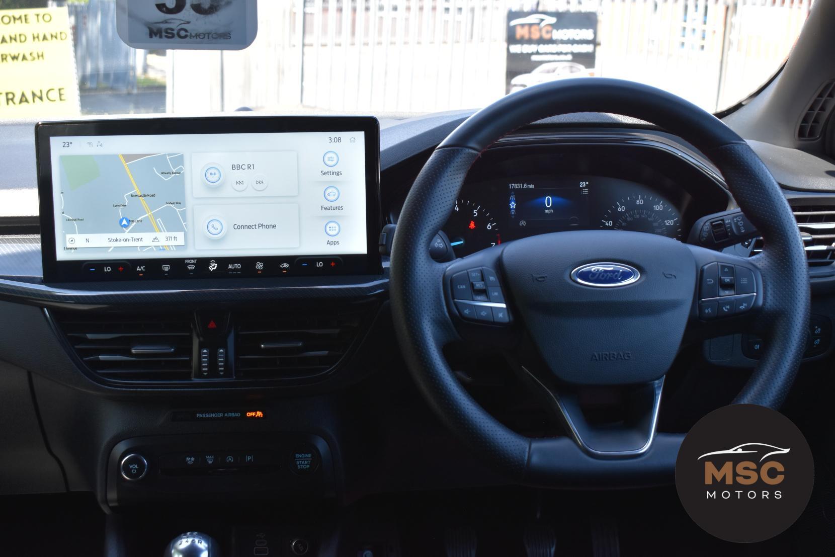 Ford Focus view 34