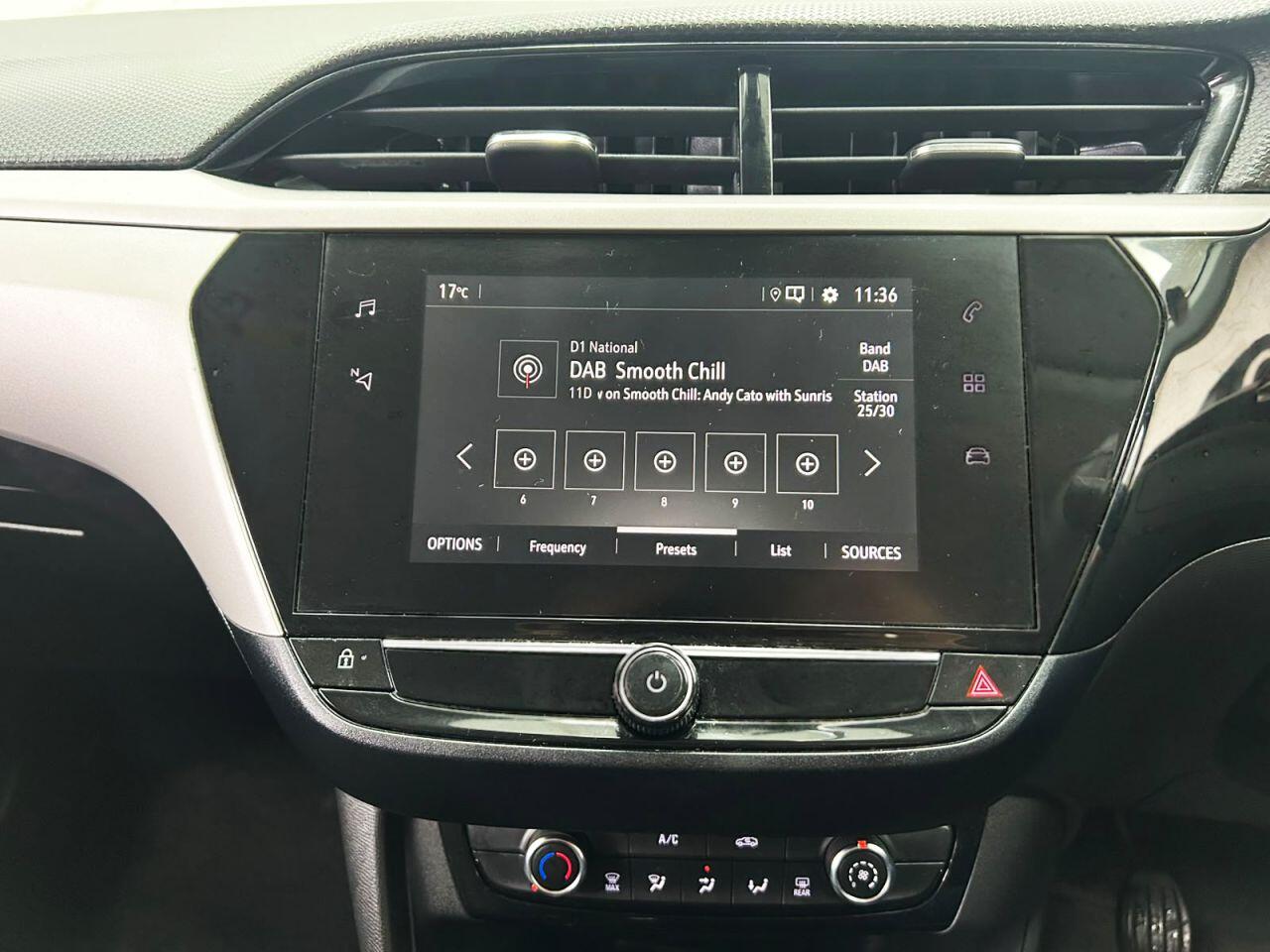 Vauxhall Corsa view 17