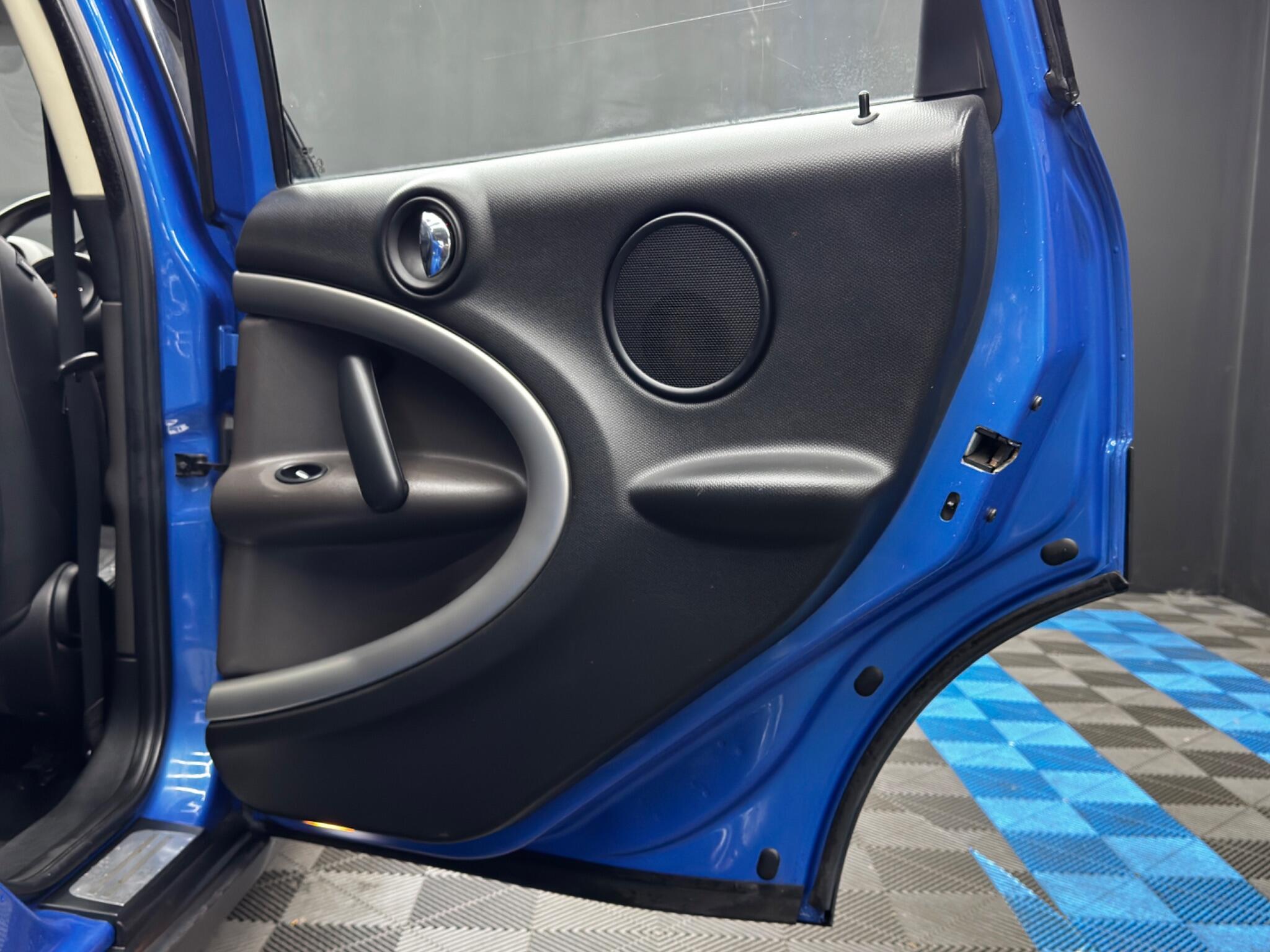 Mini Countryman view 34