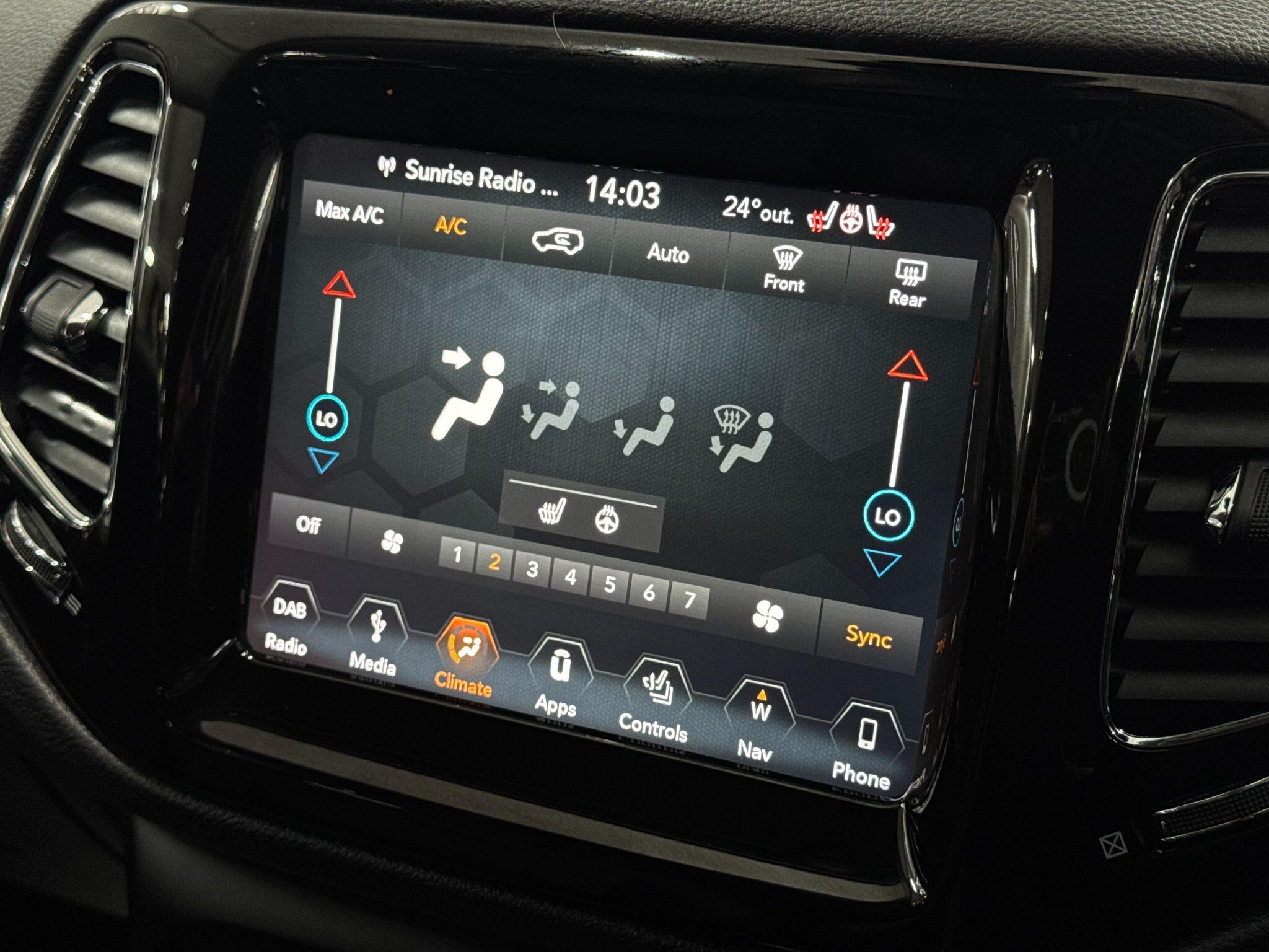 Jeep Compass view 36