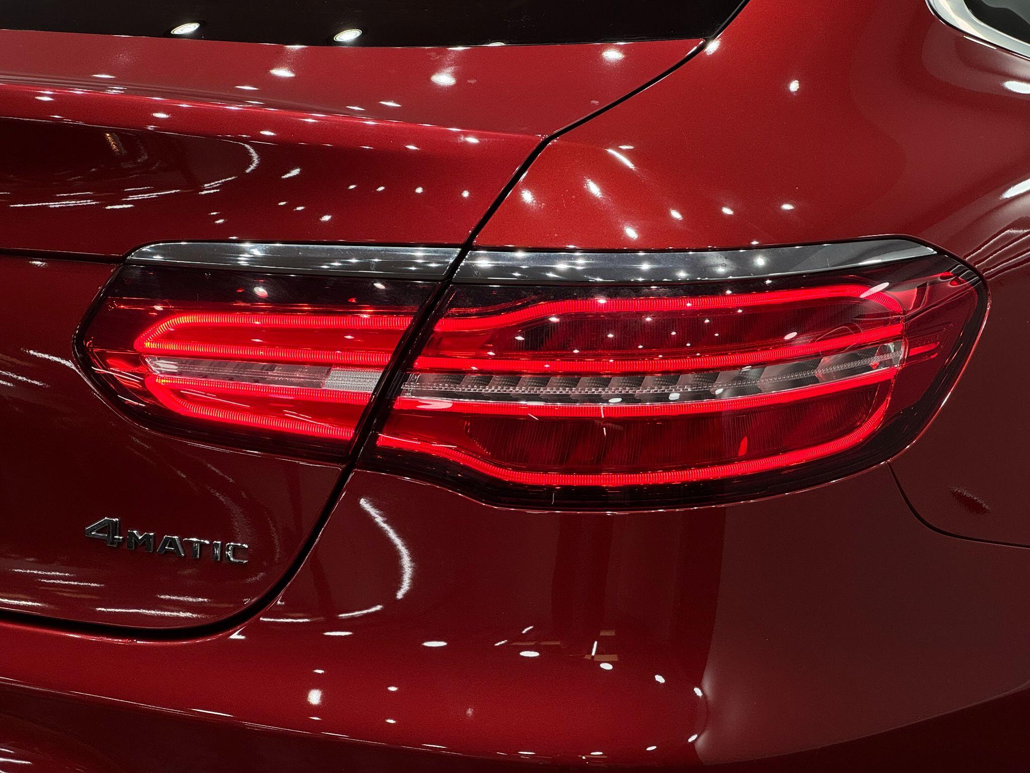 Mercedes-Benz GLC view 24
