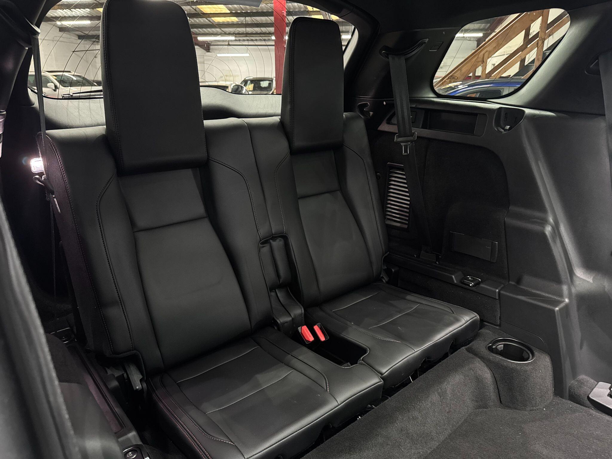 Land Rover Discovery Sport view 58