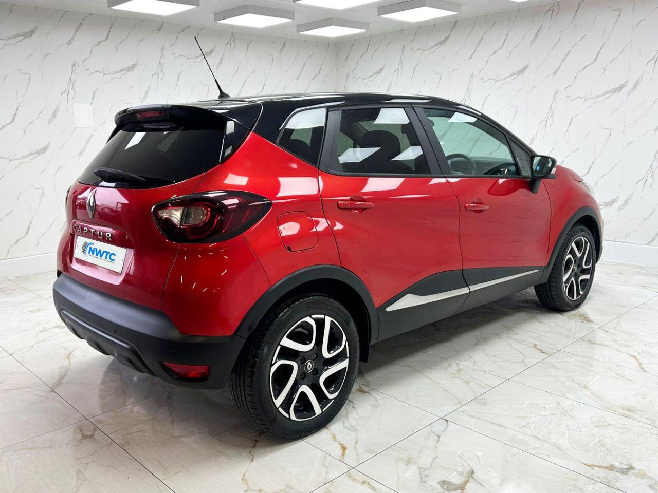 Renault Captur view 12