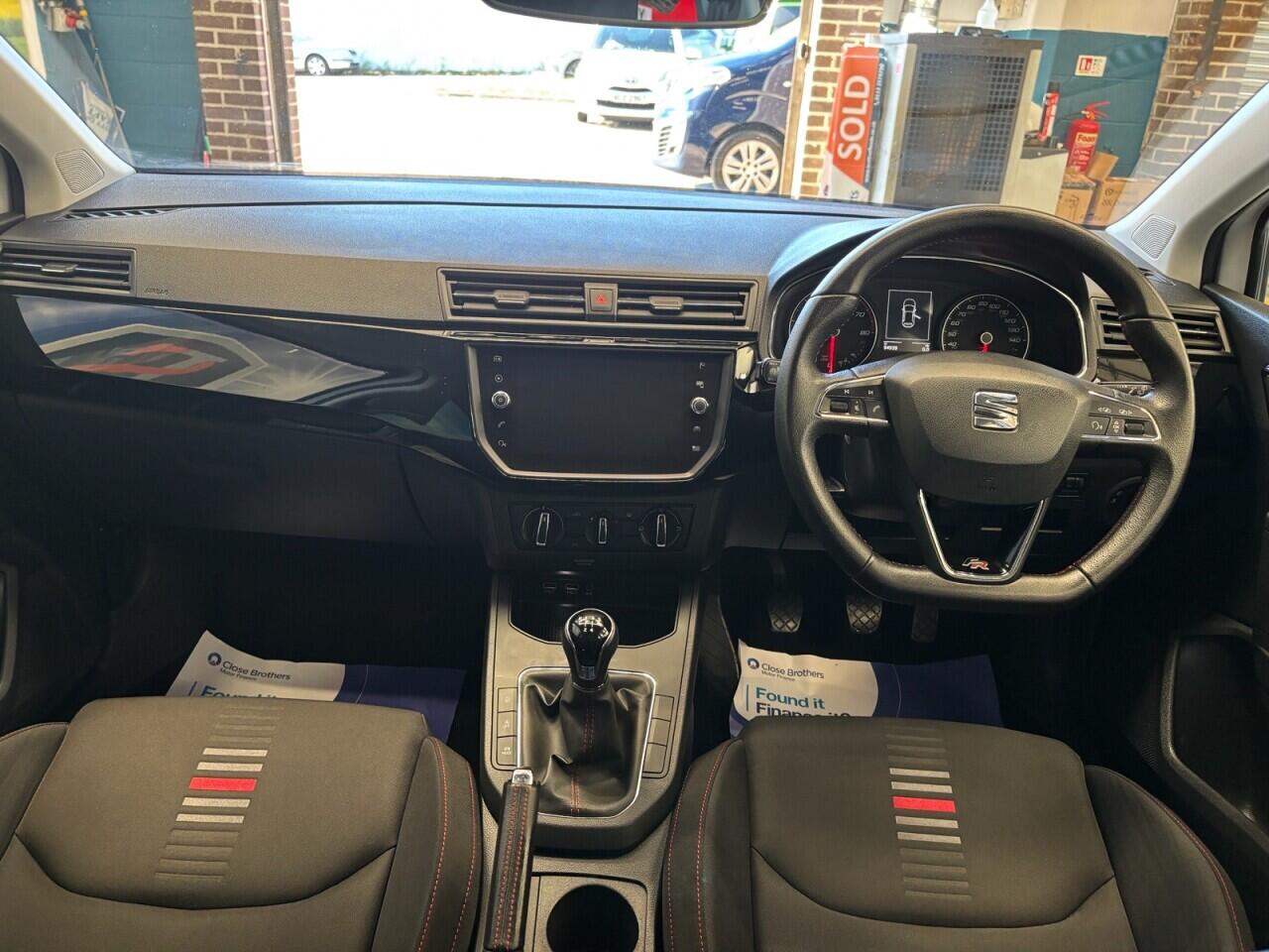 SEAT Ibiza view 18
