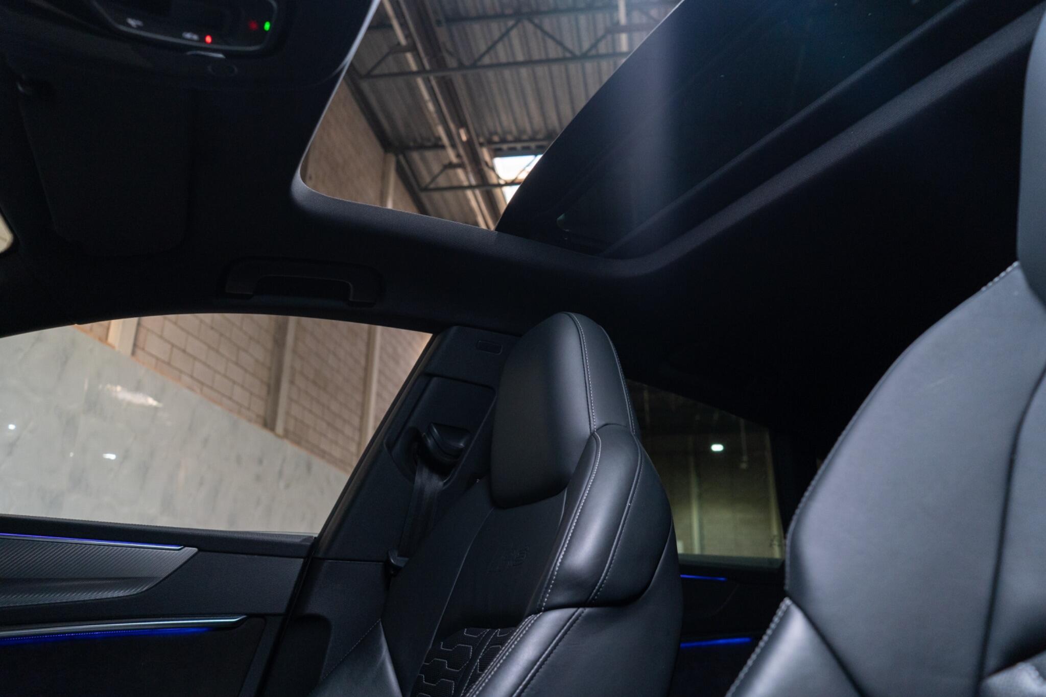 Audi RS7 view 44