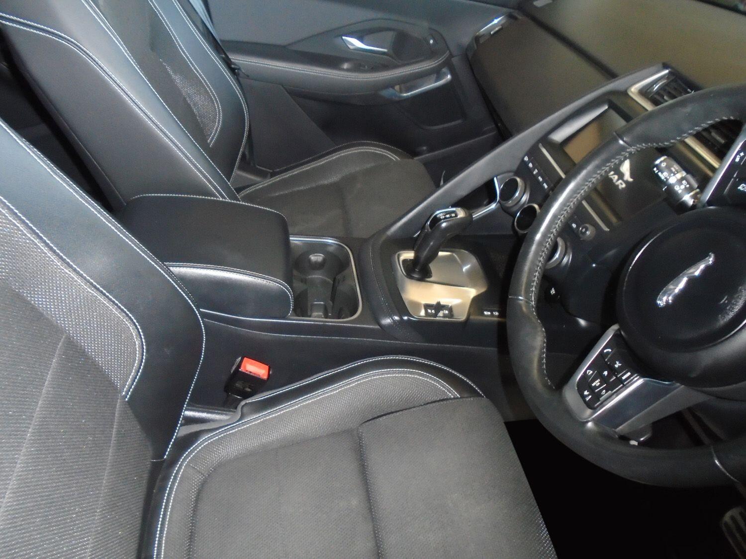 Vauxhall Grandland view 11
