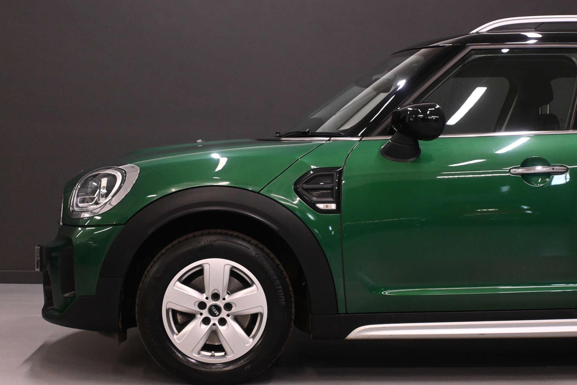 Mini Countryman view 38