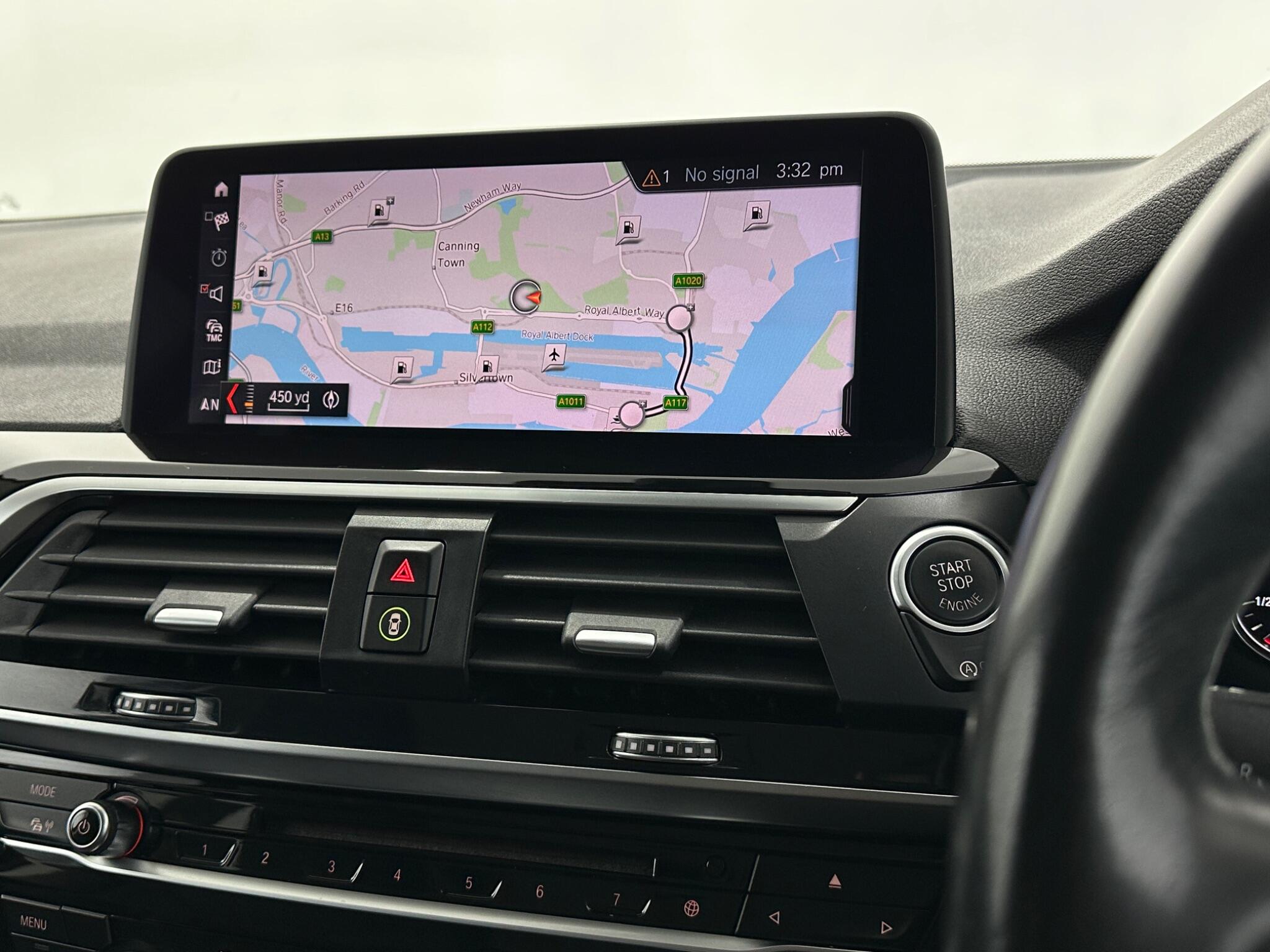 BMW X3 view 25