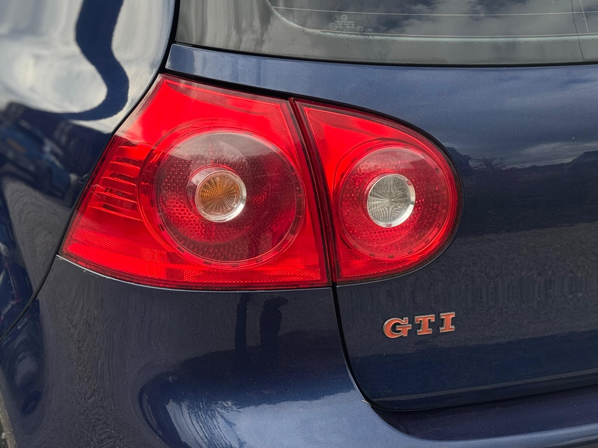 Volkswagen Golf view 53
