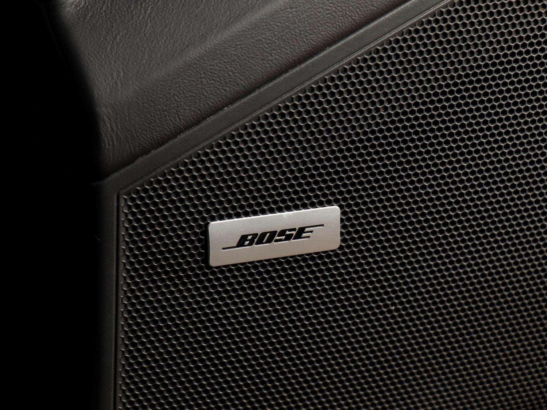 Porsche Cayenne view 22