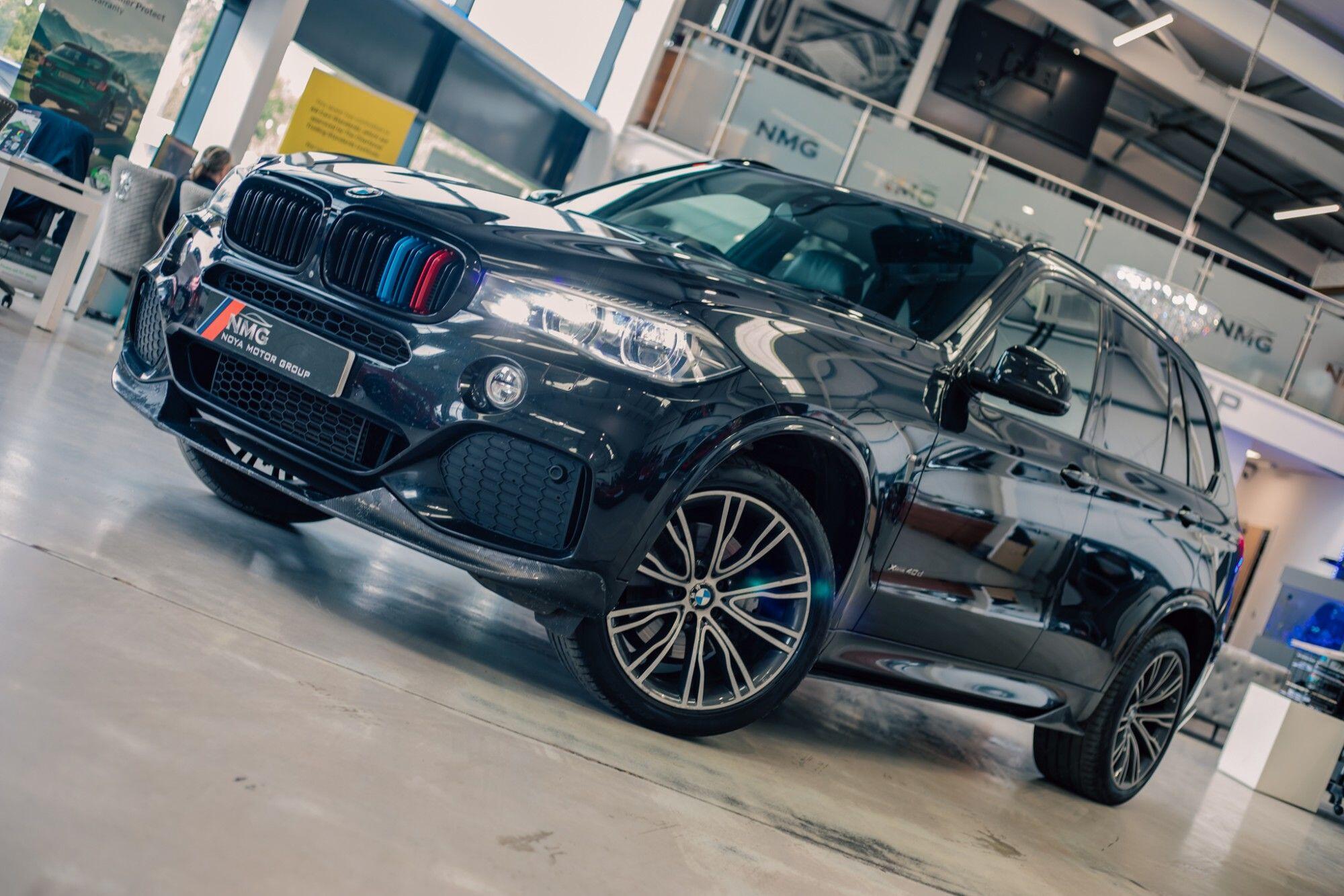BMW X5 view 5