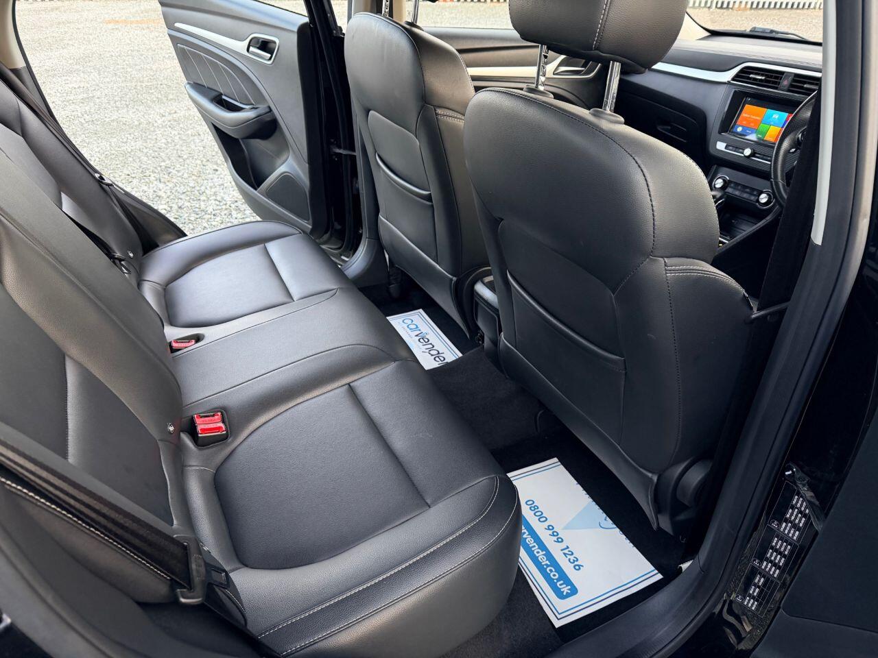 MG MG ZS view 21
