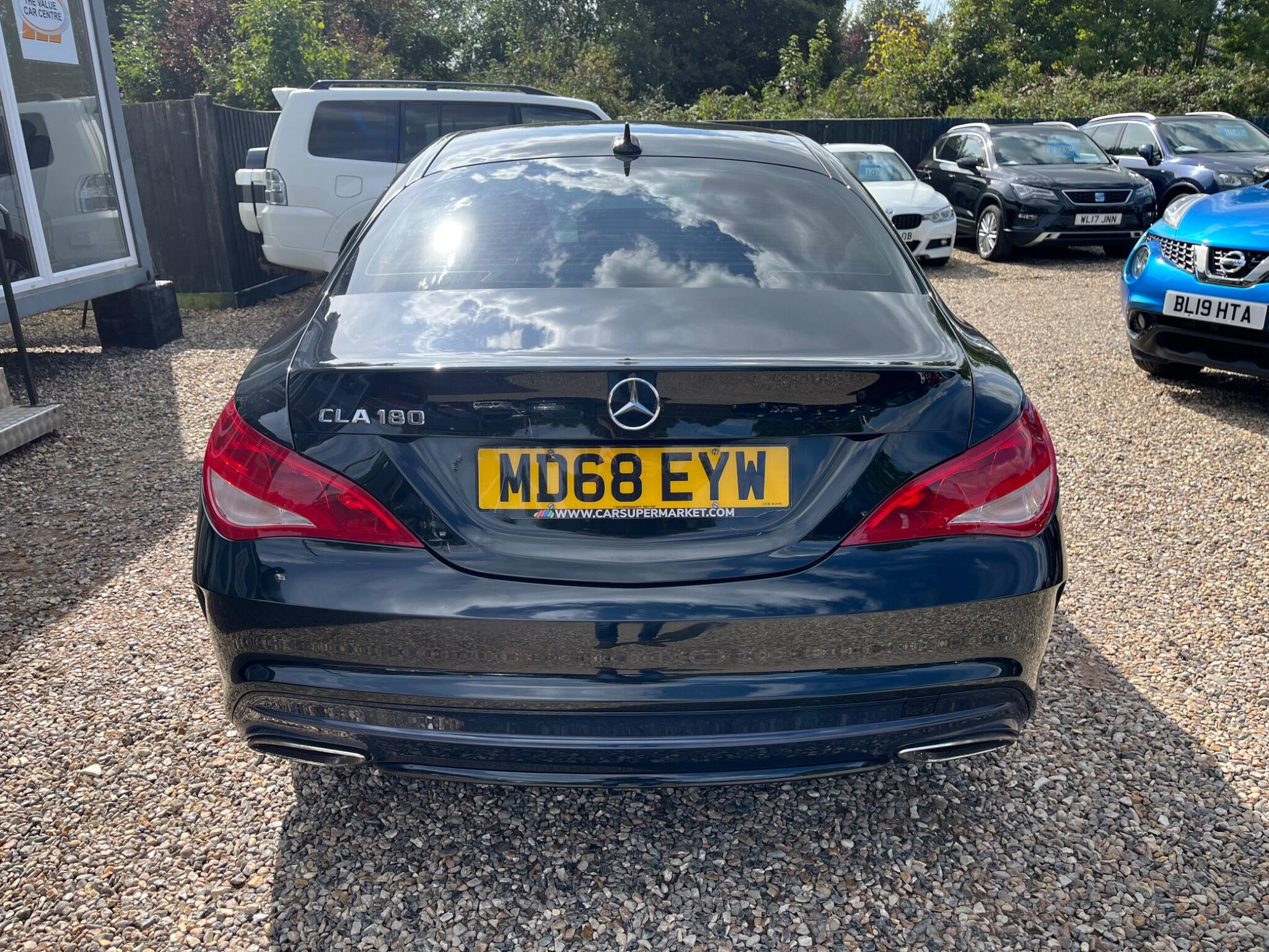 Mercedes-Benz Cla view 5