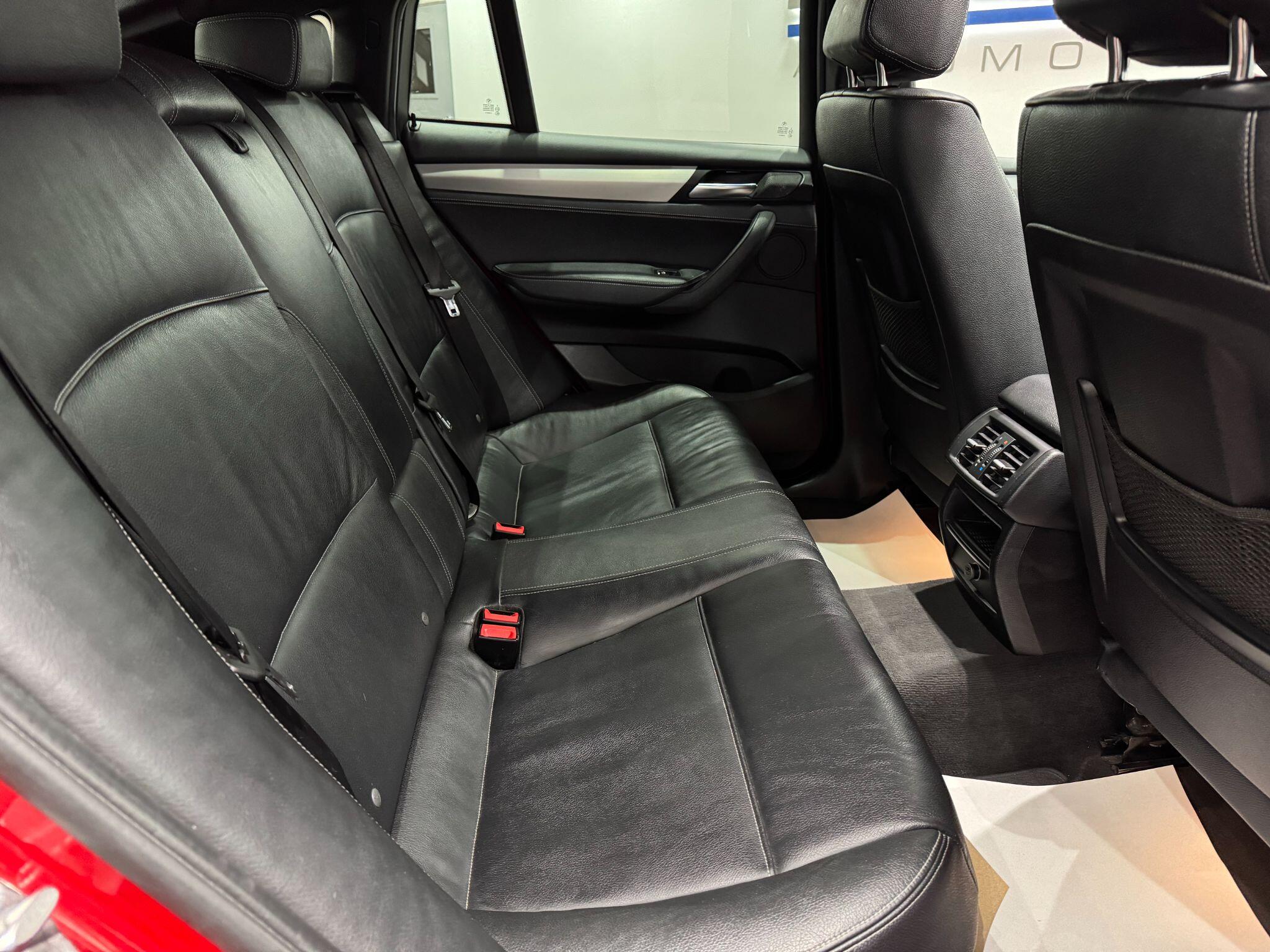 BMW X4 view 55