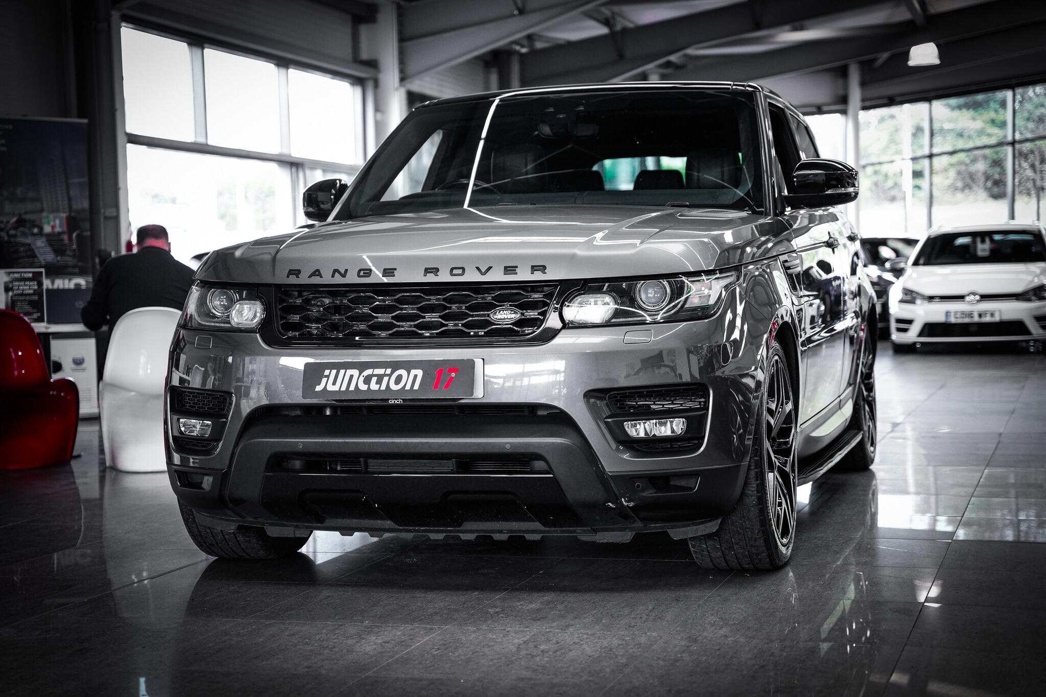 Land Rover Range Rover Sport view 13