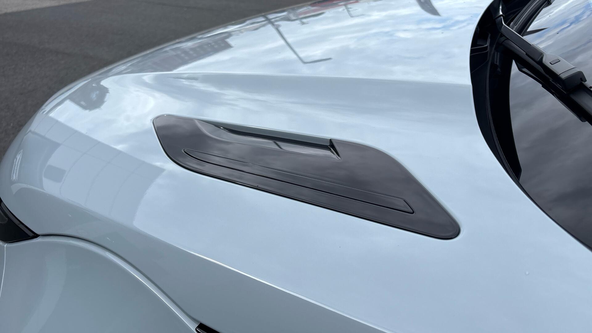 Land Rover Range Rover Evoque view 28