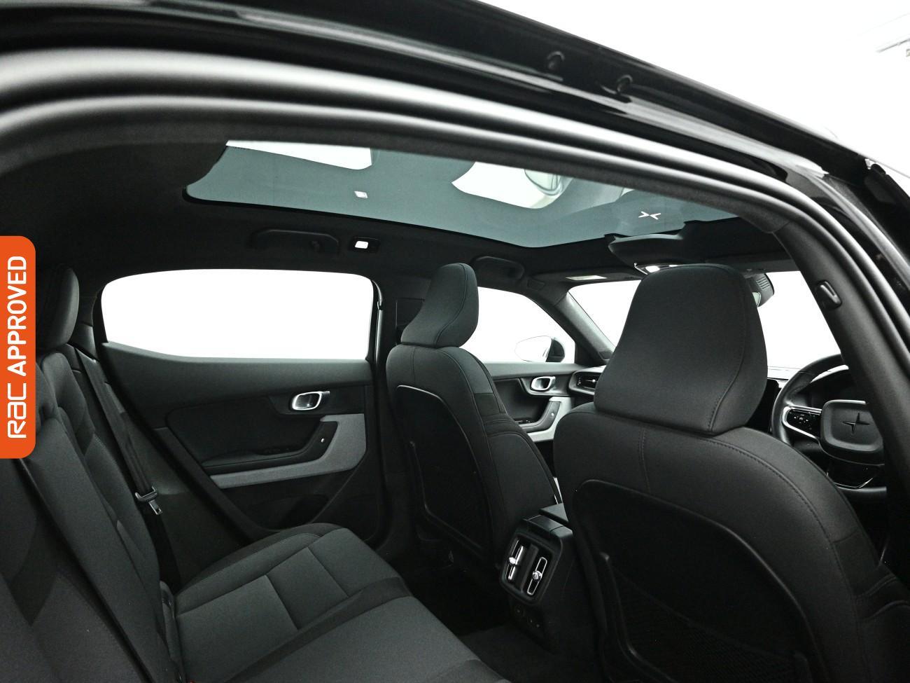 Polestar 2 view 3