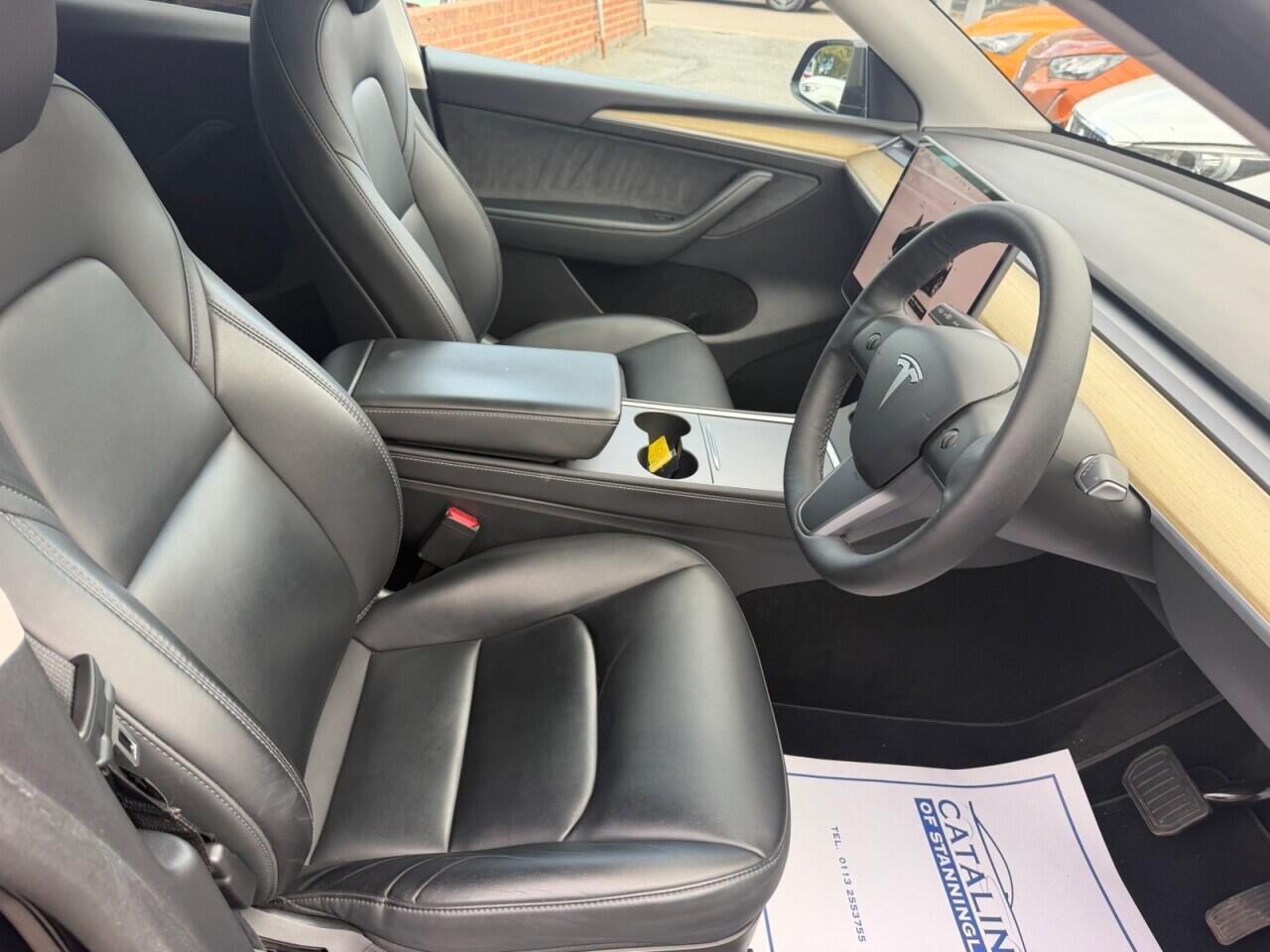 Tesla Model Y view 29