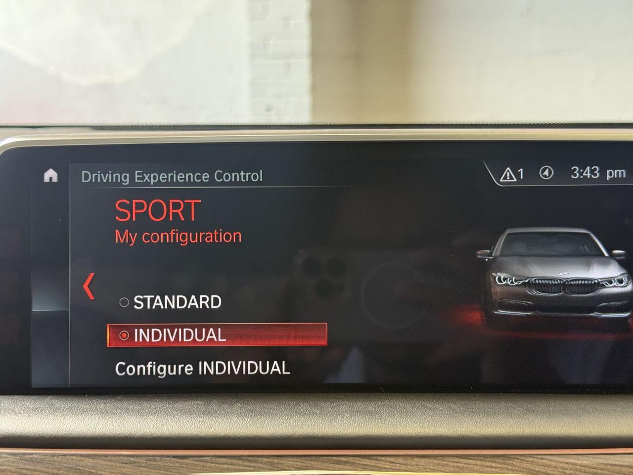 BMW 7 Series view 58