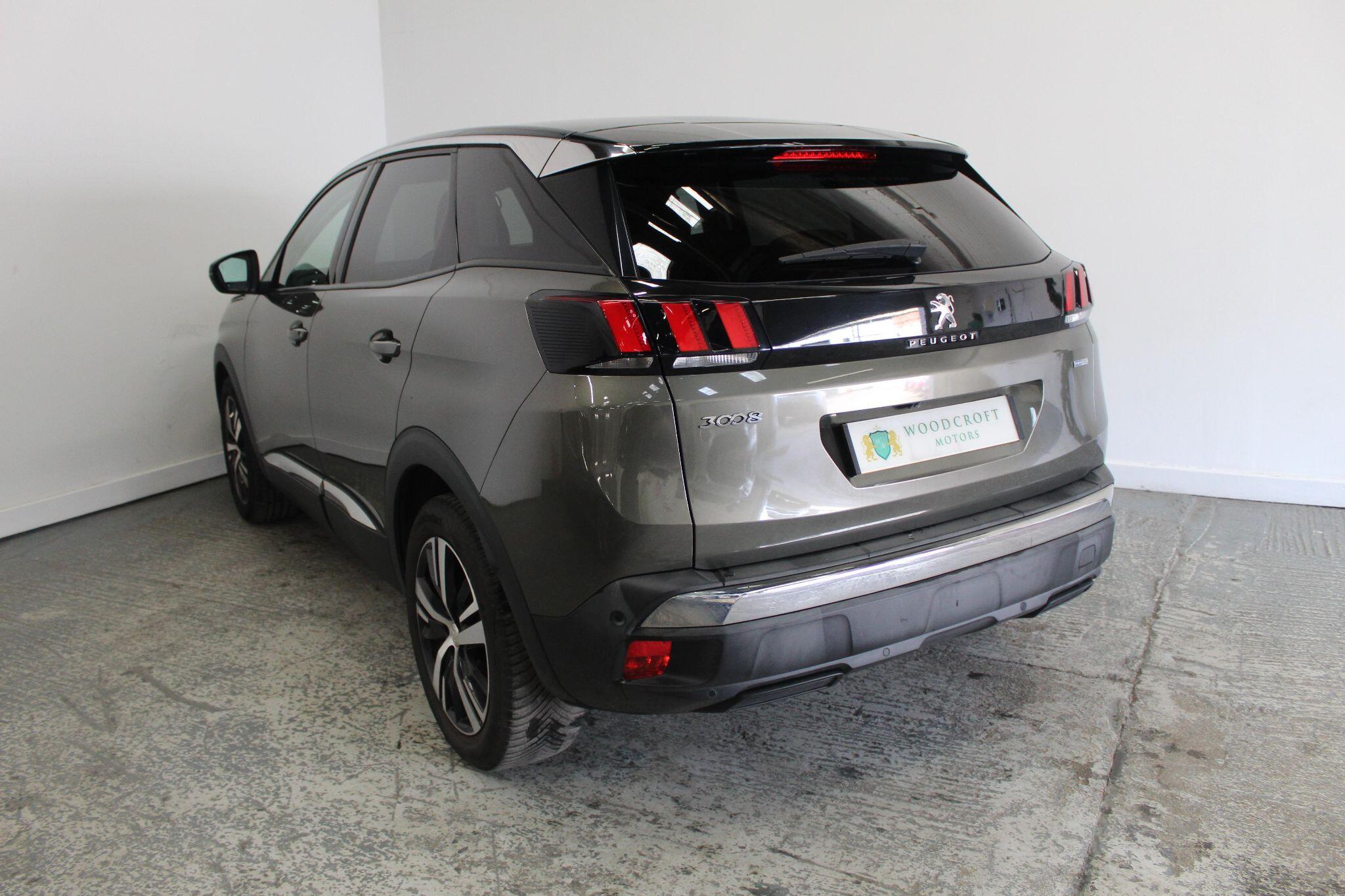 Peugeot 3008 view 7