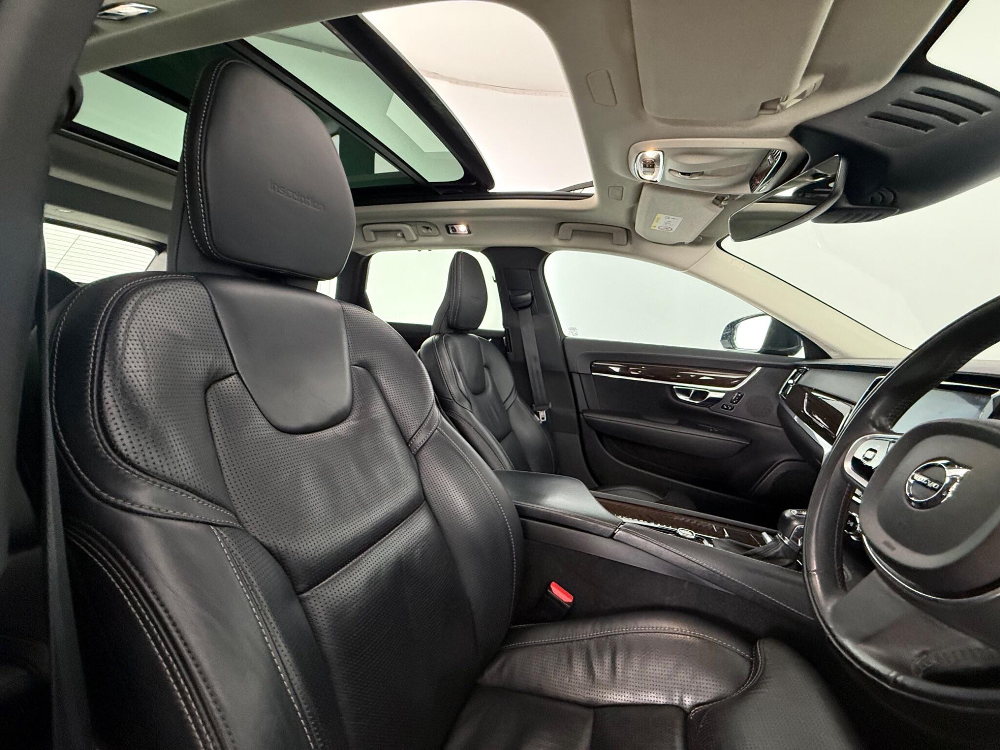 Volvo V90 view 35