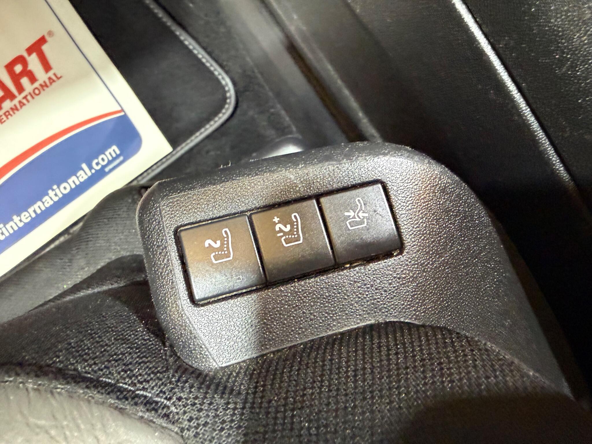 Citroen Grand C4 Picasso view 36